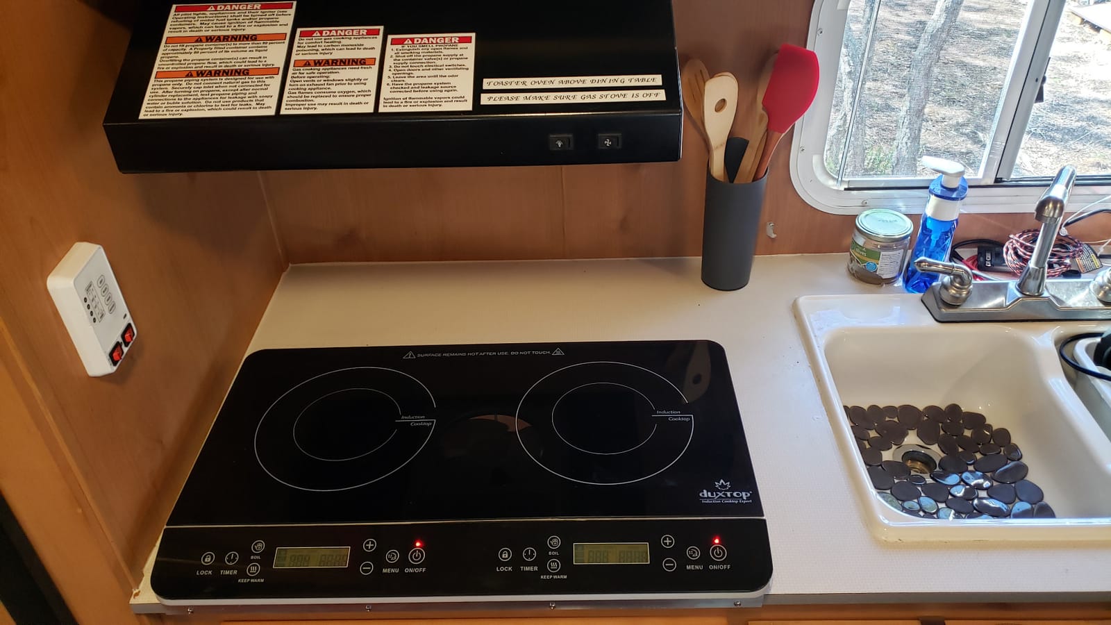 Duxtop LCD Portable Double Induction Cooktop 1800W Digital Electric Countertop Burner Sensor Touch Stove, 9620LS/BT-350DZ | Induction Cooktop 2 Burner Digital Electric Sensor Touch Stove BT-350DZ customer photo 1