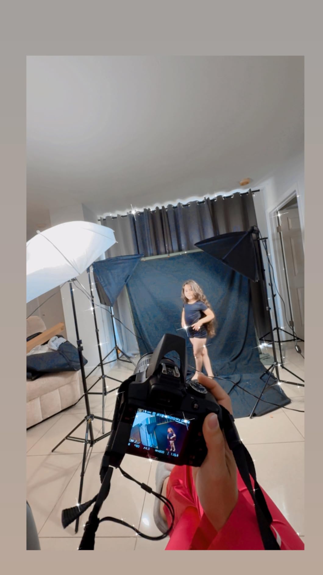 EMART Photography Lighting Kit with 8.5x10Ft Backdrop Stand, 6x9FT Backdrops, Softbox Lighting Kit with 5500K 50W LED, Reflector, Umbrellas & Soft Box, Photo Studio Equipment for Portrait Video Shoot Vlog customer photo 1