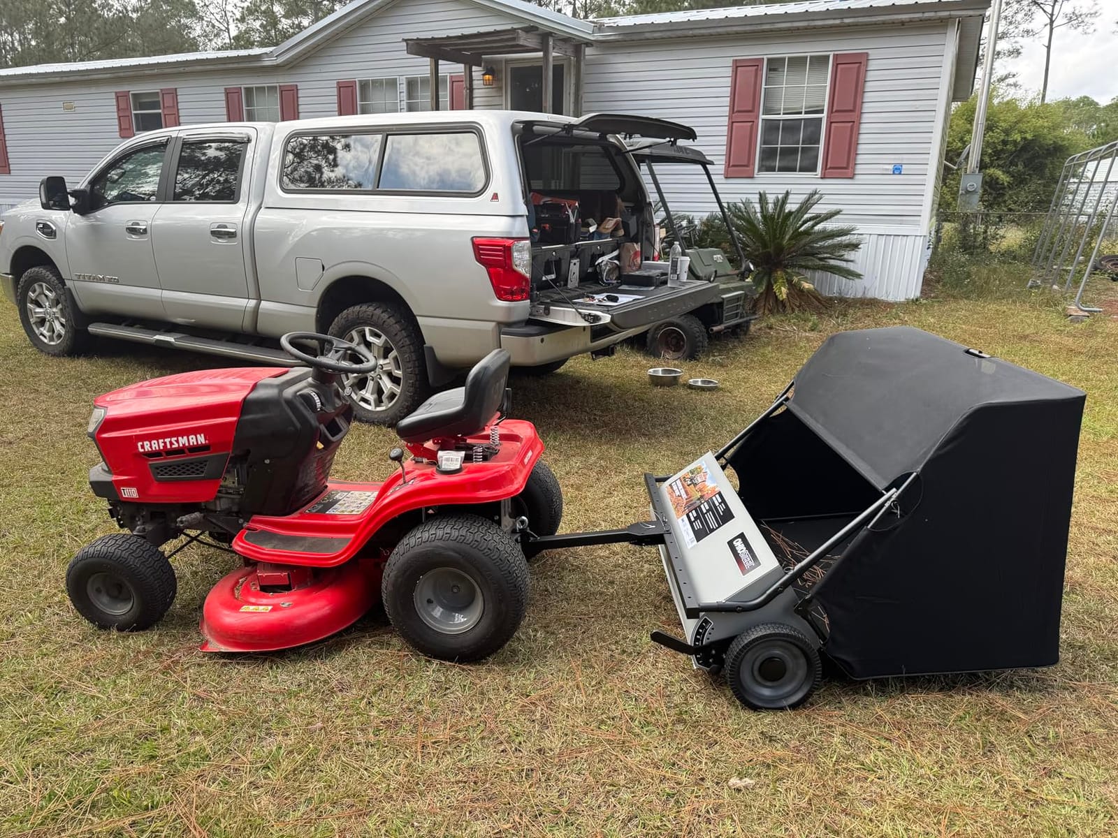 Ohio Steel 4222V2 Lawn Sweeper, 22 cu.ft, Gray customer photo 2