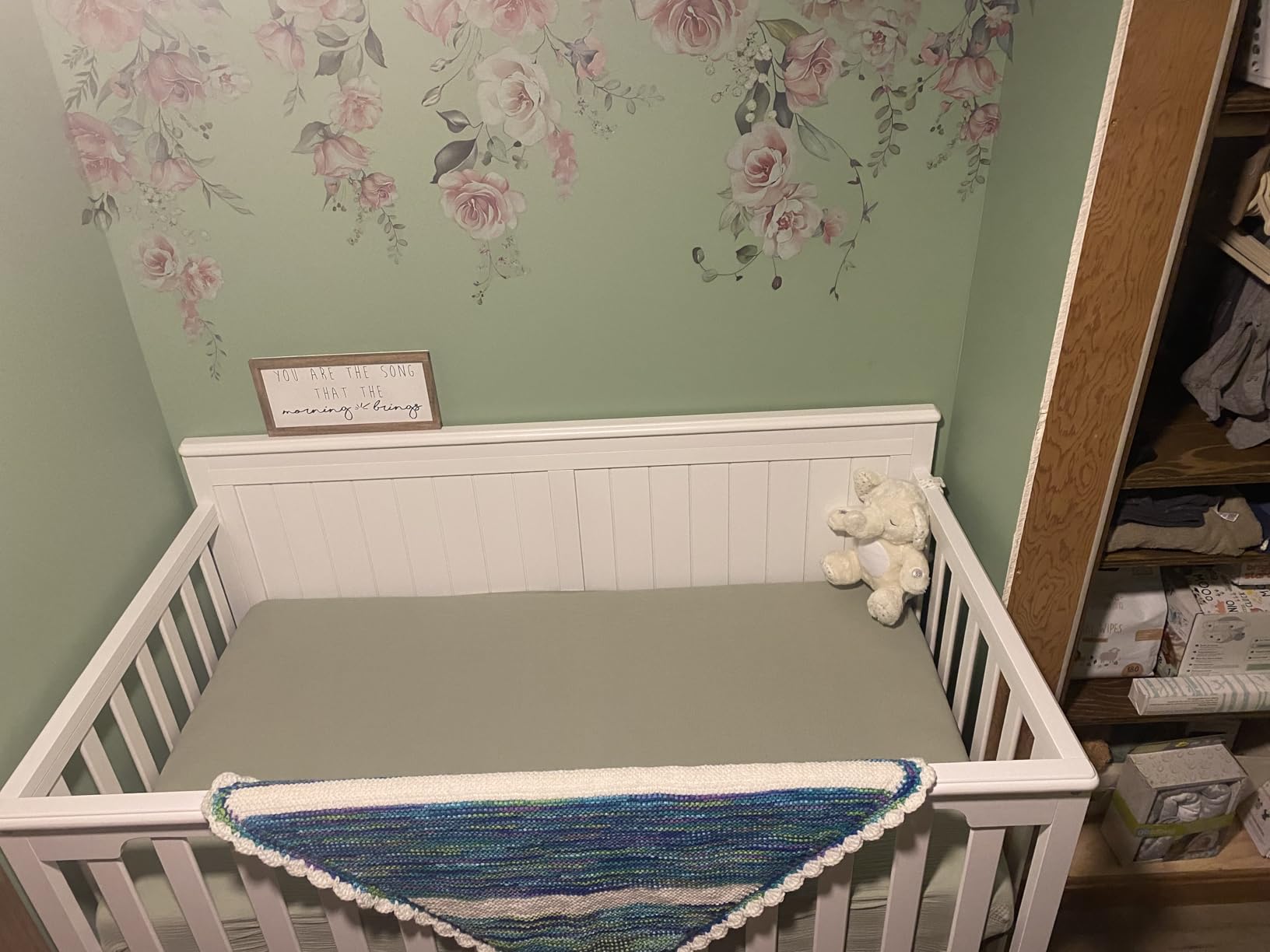 Graco Hadley 5-in-1 Convertible Crib with Drawer, White | GREENGUARD Gold Certified, Fits Standard Crib Mattress, Converts to Toddler Bed, Daybed and Full Bed, Crib with Storage customer photo 1