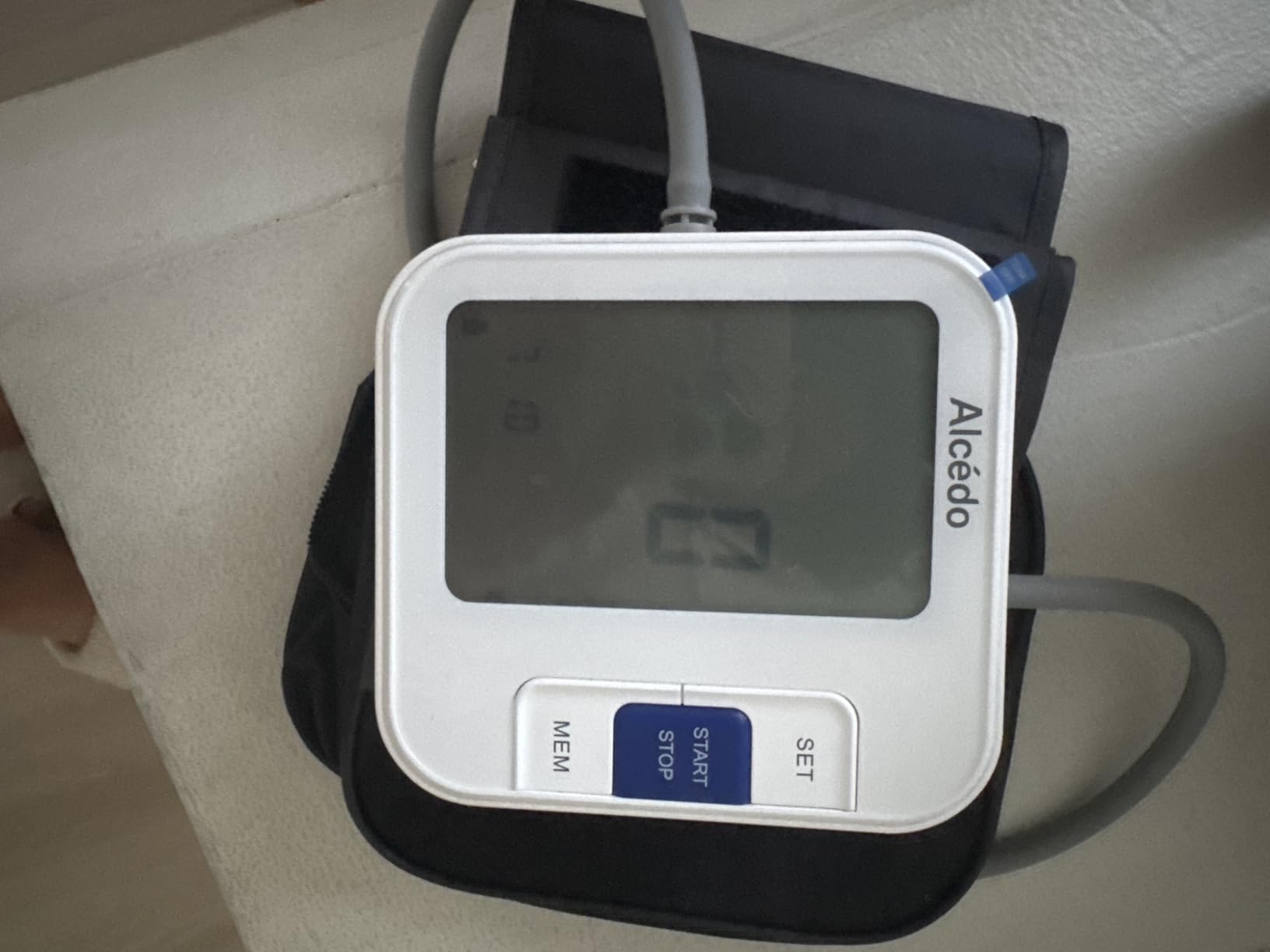 Alcedo Blood Pressure Monitor for Home Use, Upper Arm Cuff BP Machine | Large LCD Screen, Talking Function, 2x120 Memory, Large Cuff (8.7-16.5 inches), Batteries+USB Cable customer photo 1
