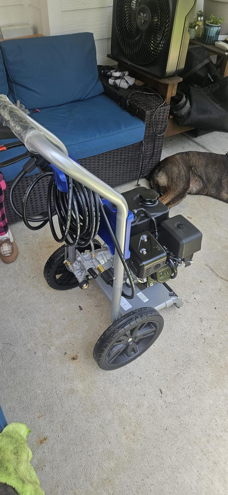 Westinghouse WPX3200 Gas Pressure Washer, 3200 PSI and 2.5 GPM, Onboard Soap Tank, Spray Gun and Wand, 5 Nozzle Set, for Cars/Fences/Driveways/Homes/Patios/Furniture customer photo 2