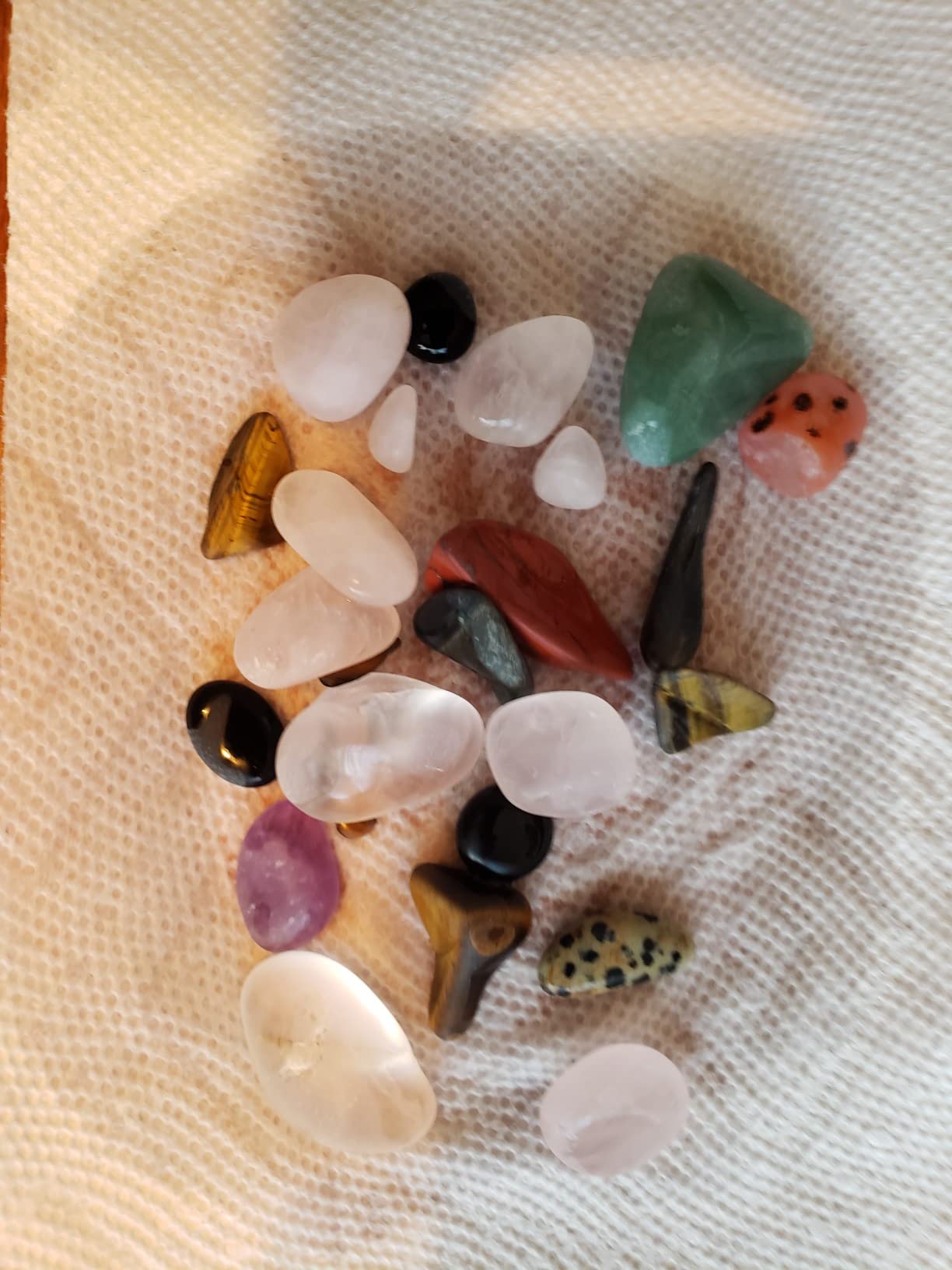 Dan&Darci Advanced Professional Rock Tumbler Kit - with Digital 9-Day Polishing Timer & 3 Speed Settings - Turn Rough Rocks into Beautiful Gems customer photo 1