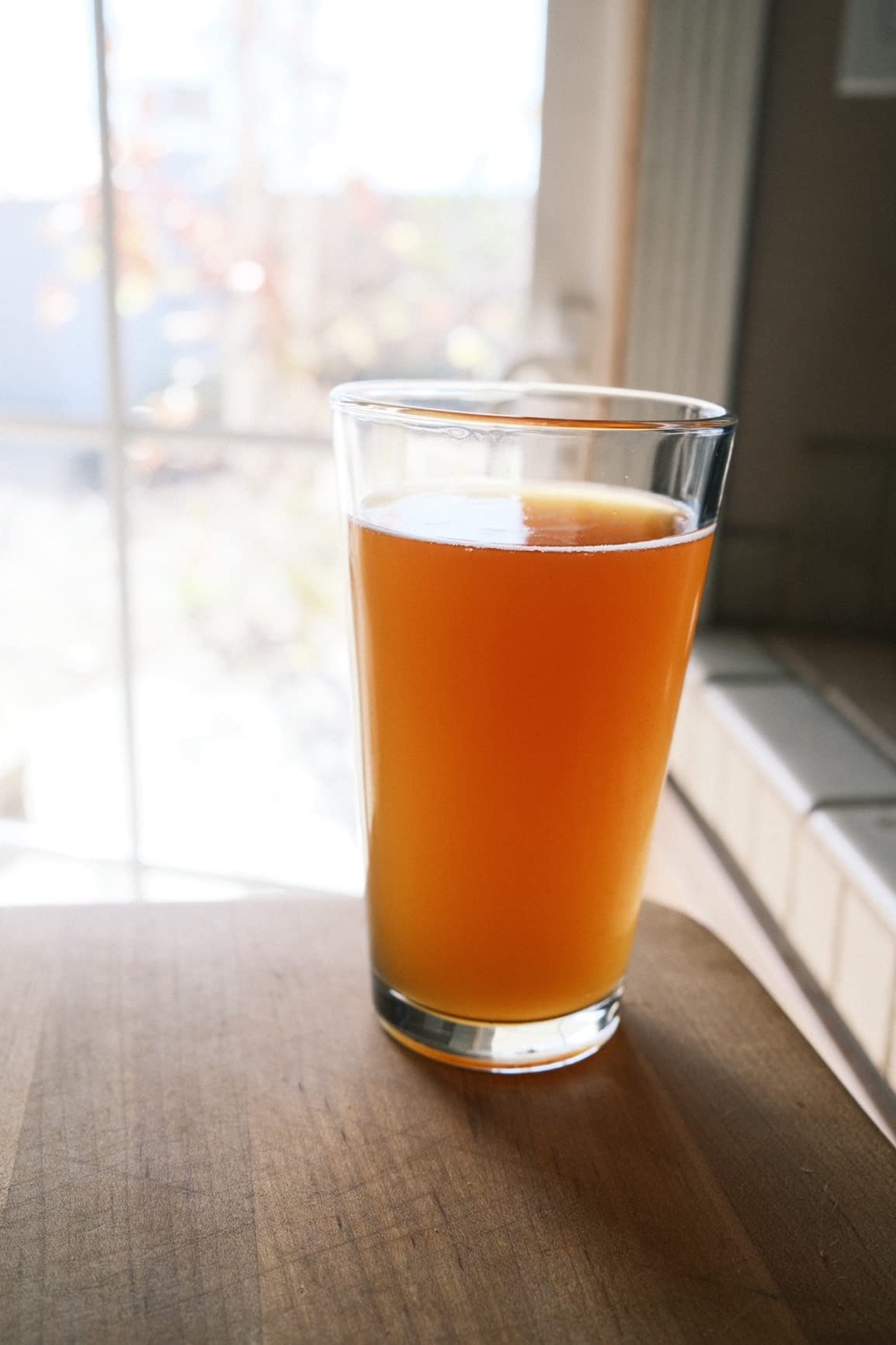 Northern Brewer - Brew. Share. Enjoy. HomeBrewing Starter Set, Equipment and Recipe for 5 Gallon Batches (Hank's Hefeweizen) customer photo 1