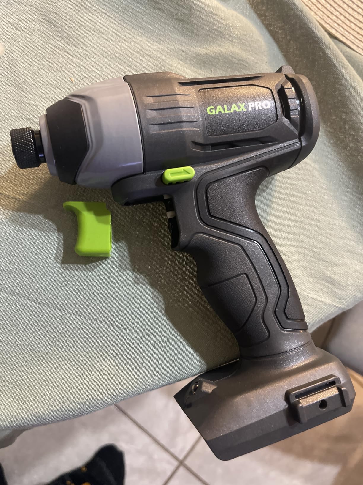 GALAX PRO 20V Impact Cordless Driver - 1.3 Ah Battery and Charger Included, 1/4 in Hex customer photo 1