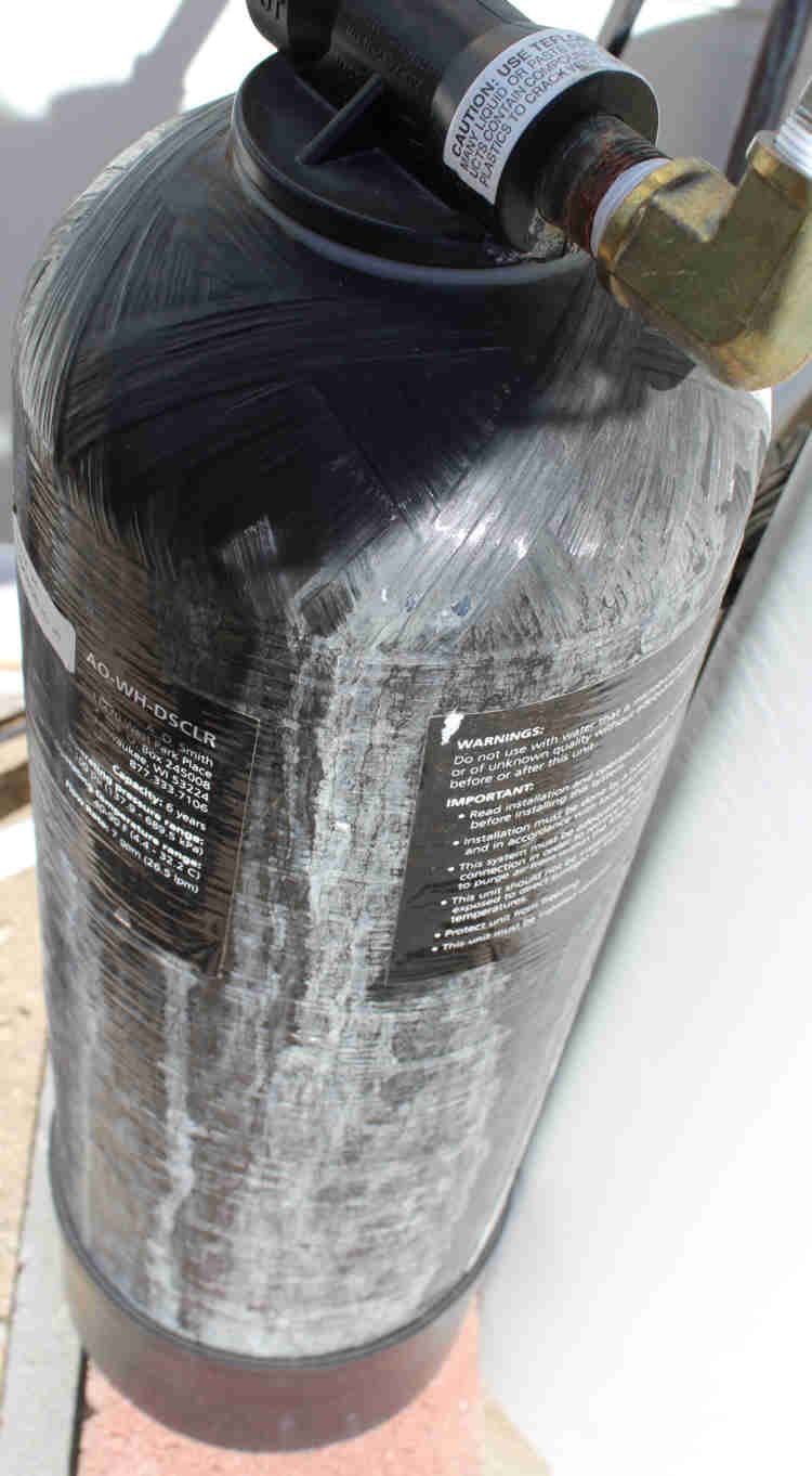 A. O. Smith Whole House Water Filter System | 600K Gal | AO-WH-Filter | 6-Year Filter | NSF-Certified | Reduces 96.9% Chlorine Taste & Odor | 3/4