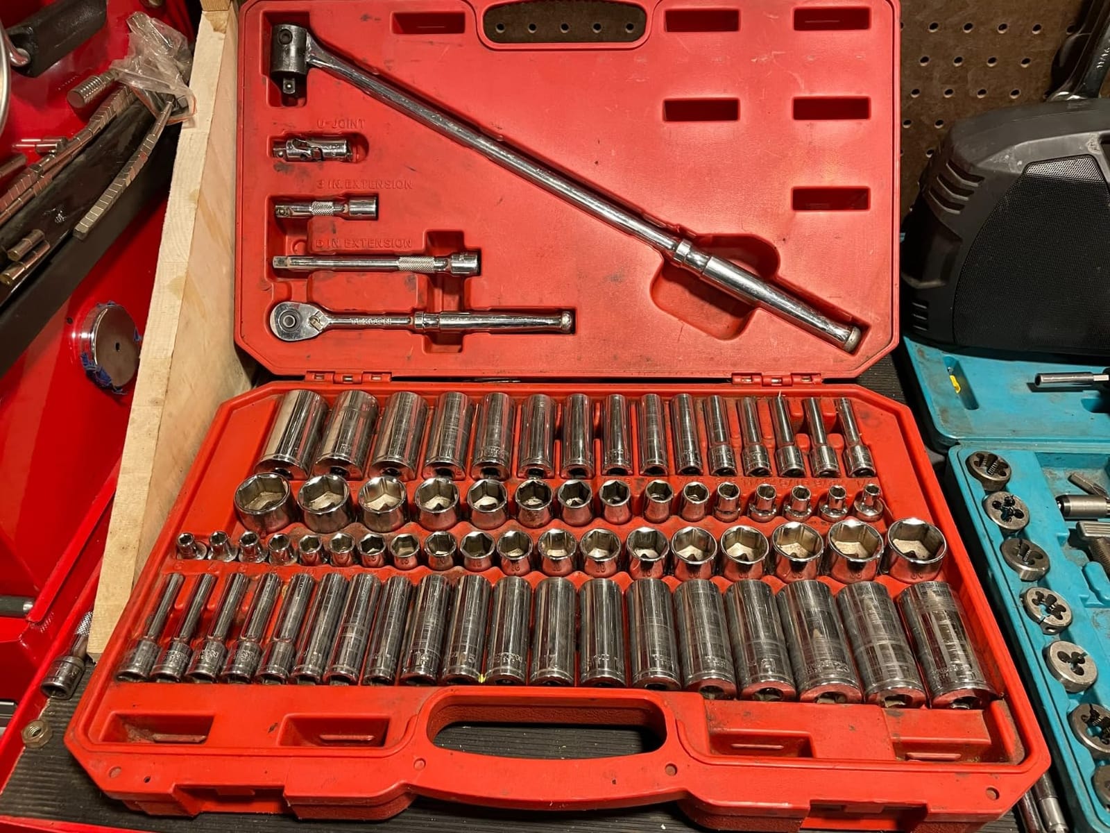 TEKTON 3/8 Inch Drive 6-Point Socket and Ratchet Set, 73-Piece (1/4-1 in., 6-24 mm) | SKT15311 | Shallow and Deep, Case customer photo 1