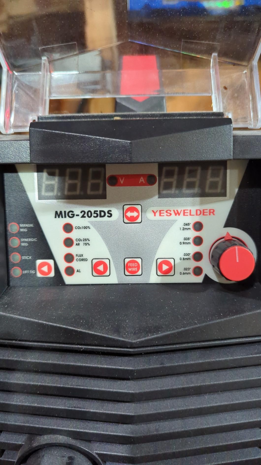 YESWELDER 205A MIG Welder, 110V/220V 5-In-1 MIG/Flux Core MIG/Spool Gun MIG/Lift TIG/Stick customer photo 2
