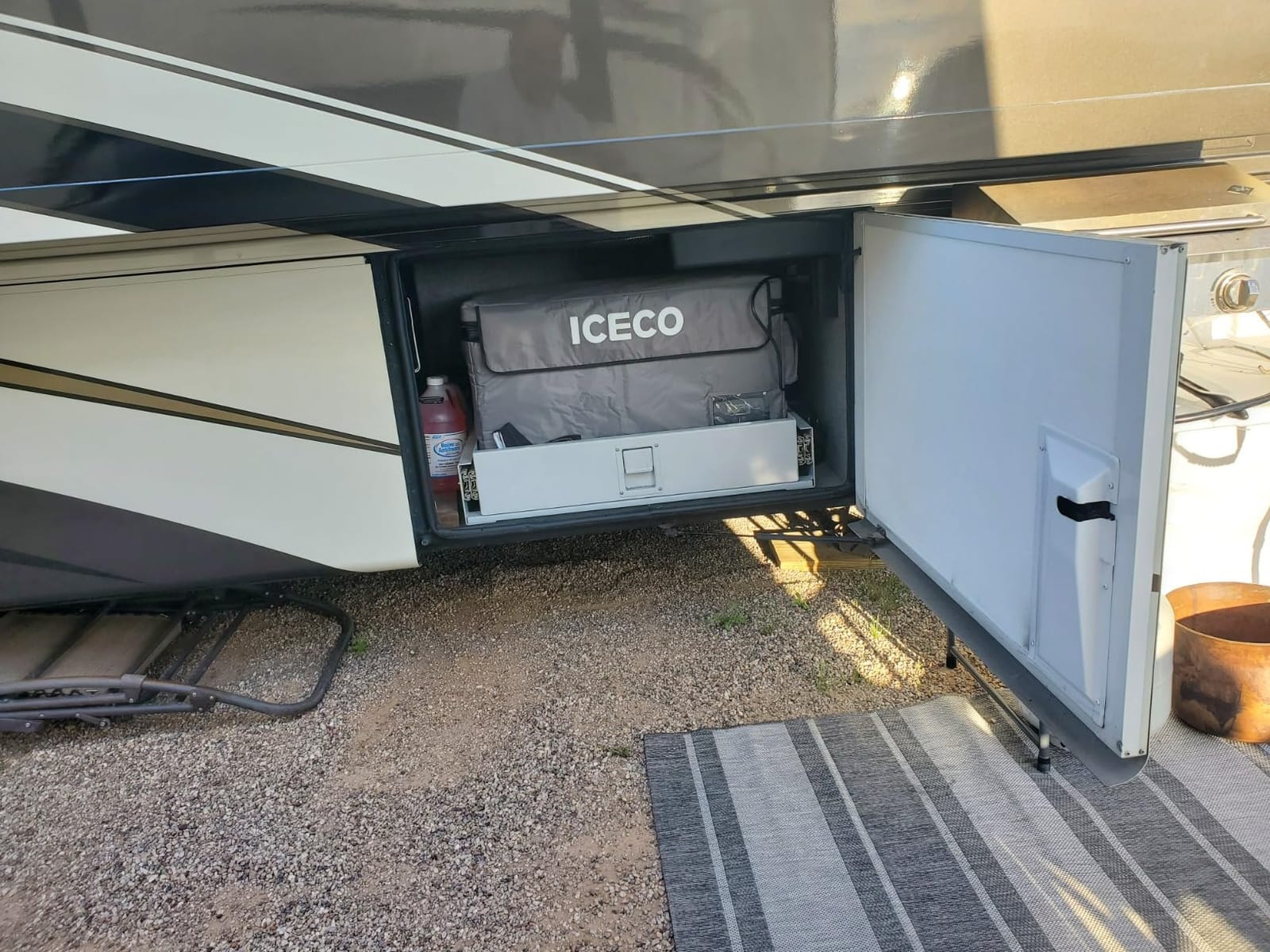 ICECO VL60 Dual Zone Portable Refrigerator with SECOP Compressor, 60 Liters Platinum Compact Refrigerator, DC 12/24V, AC 110-240V, 0℉ to 50℉, Home & Car Use (with Insulated Cover) customer photo 2