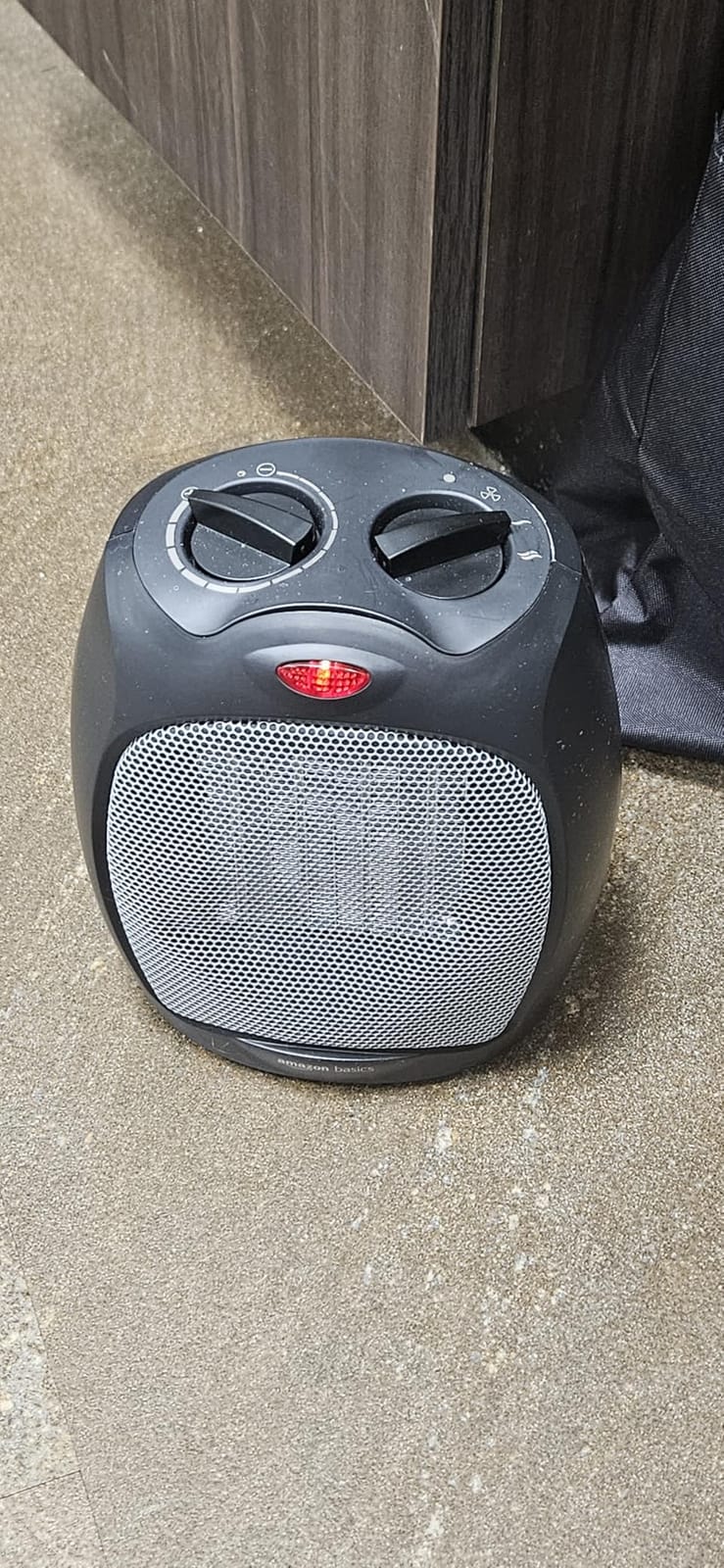Amazon Basics Ceramic Space Heater, Portable Indoor Heating Solution, With Overheat and Tip-Over Protection, Thermostat, Non-Oscillating, 1500W, 7.52