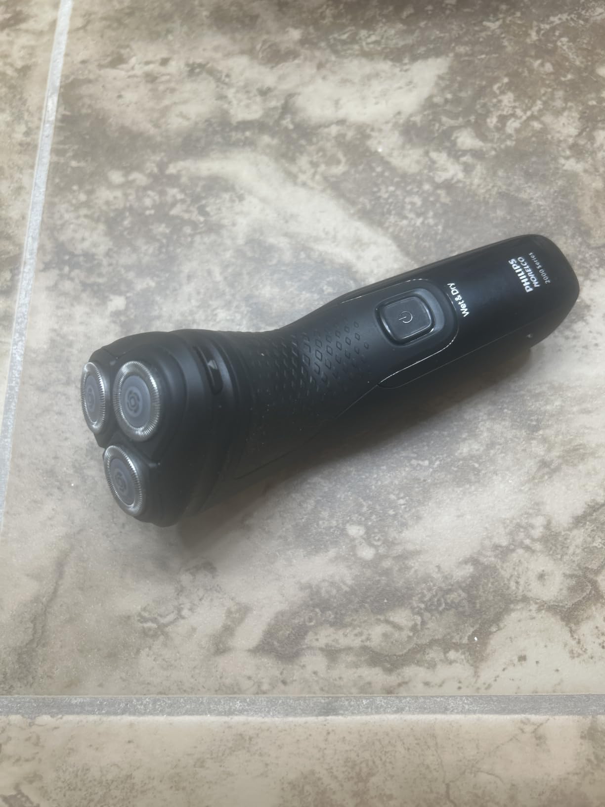 Philips Norelco Shaver 2300 Rechargeable Electric Shaver with PopUp Trimmer, S1211/81 customer photo 2
