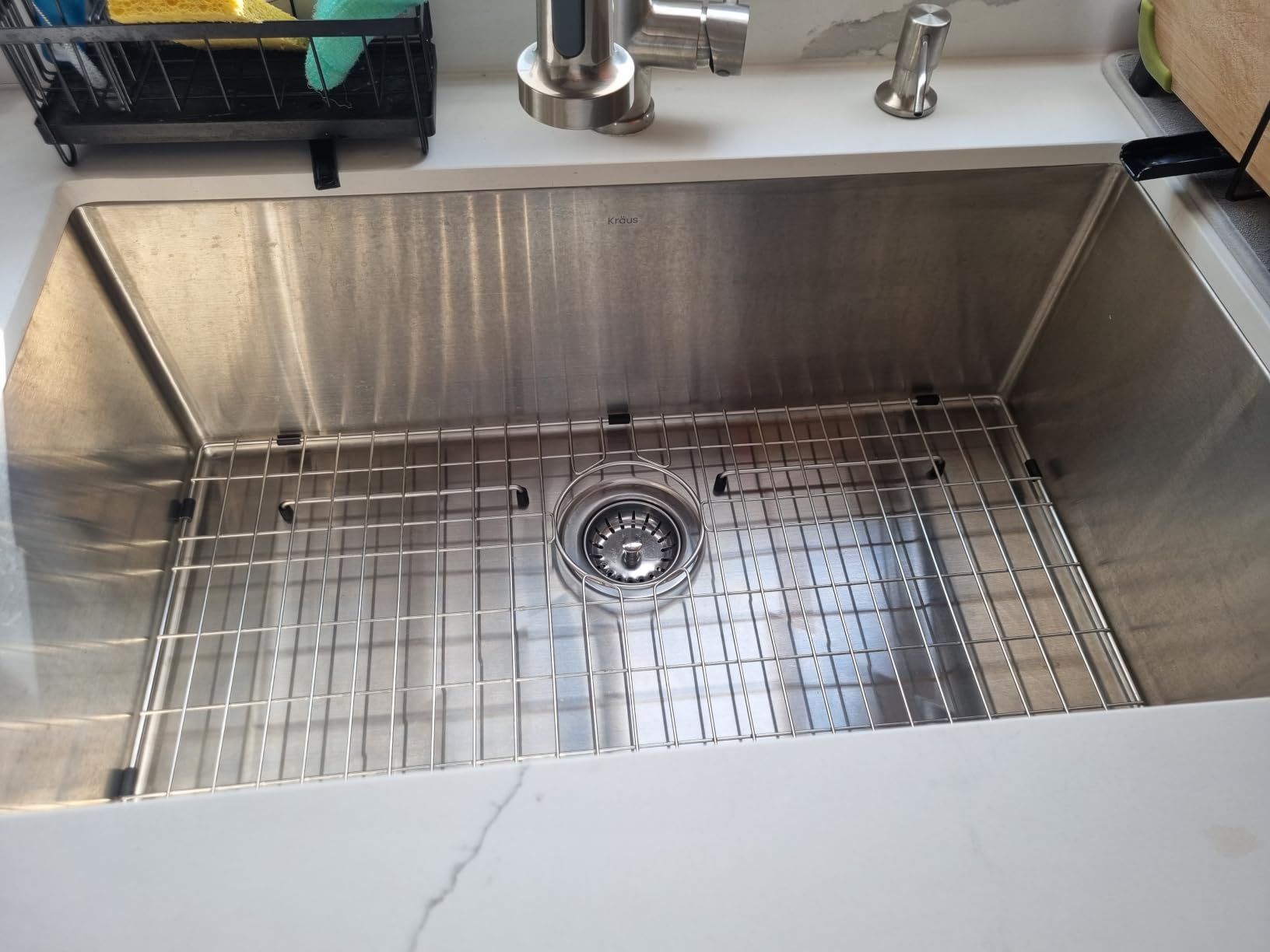 Kraus KHU101-24L Standart PRO 24-inch Undermount 16 Gauge Single Bowl Laundry and Utility Sink, 24 Inch, Tight Radius customer photo 2