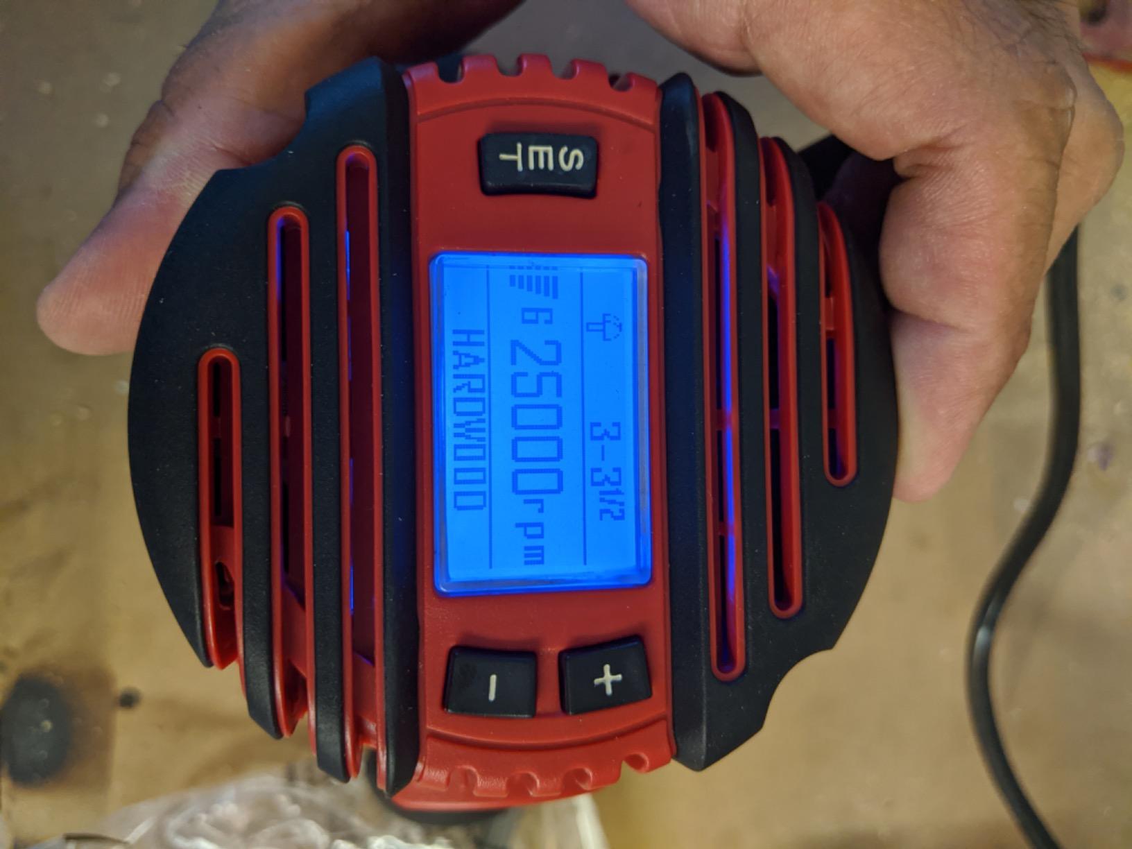 SKIL 14 Amp Plunge and Fixed Base Router Combo - RT1322-00 customer photo 1