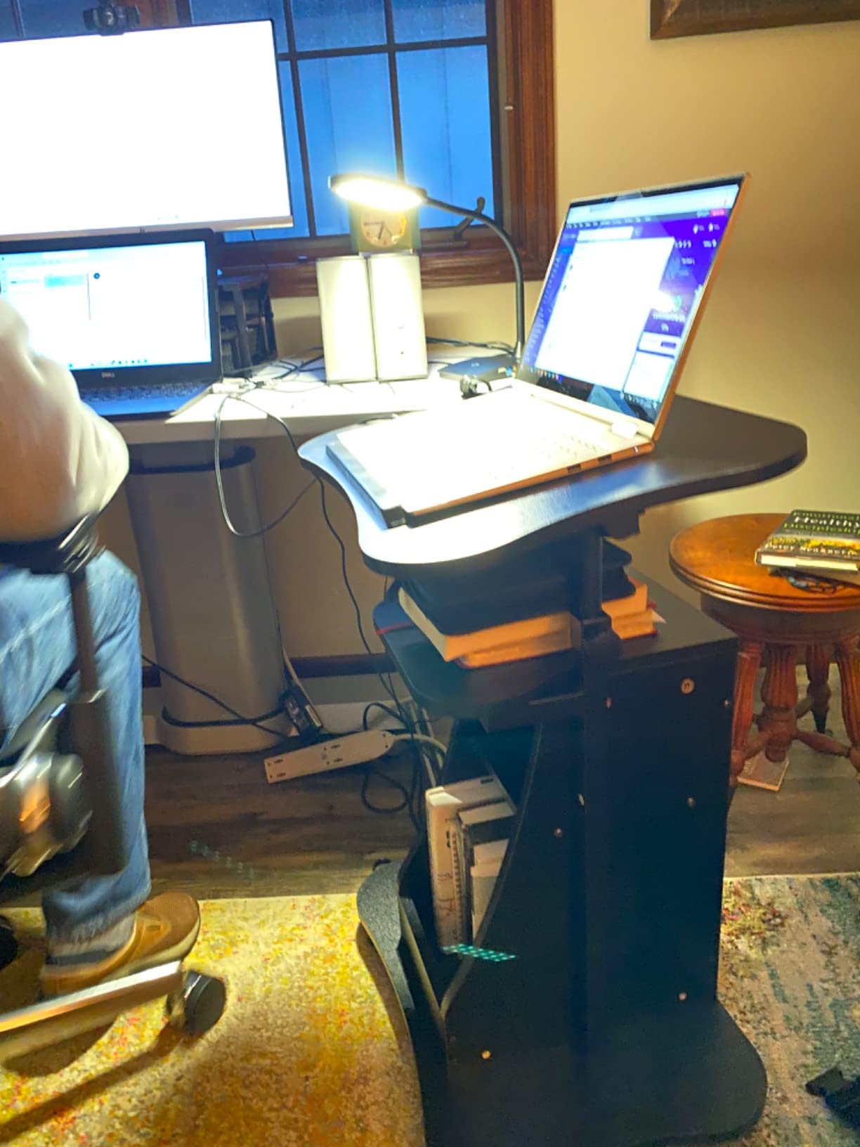 Tangkula Mobile Lectern Podium, Height Adjustable Podium Stand, Standing Sit-to-Stand Desk, Rolling Cart Laptop Desk with Swivel Top Movable Wheels & Storage customer photo 2