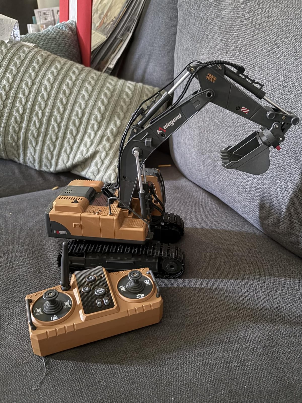 kolegend 3 in 1 Remote Control Excavator Toy 1/14 Scale RC Excavator, 15 Channel Upgrade Full Functional Construction Vehicles with Tools Metal Breaker and Electric Gripper customer photo 1
