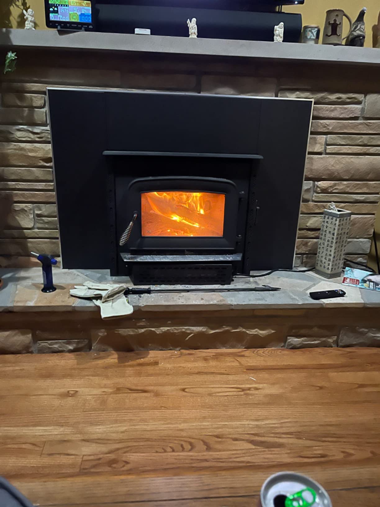 Ashley Hearth AW1820E 1,200 Sq. Ft. Wood Stove Insert , Black | Freight Shipping Required customer photo 2