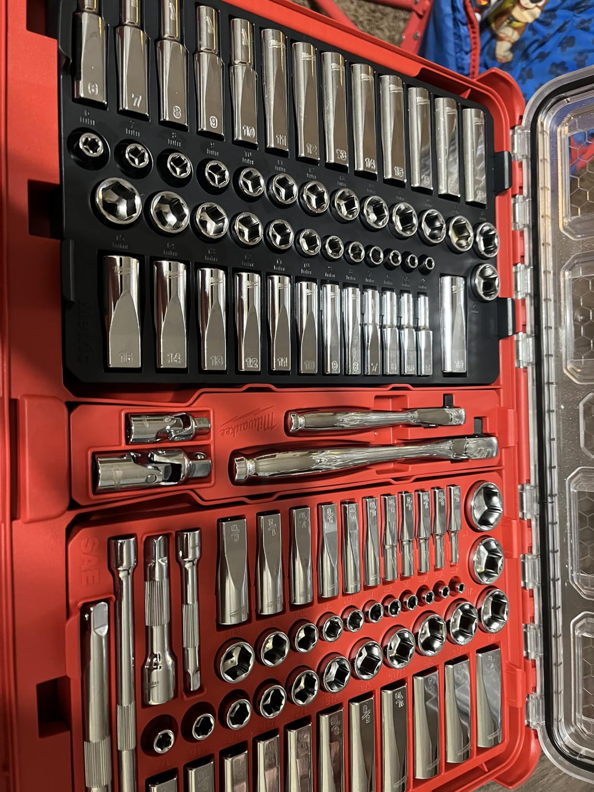 Milwaukee Electric - 1/4-3/8 106PC Rat. and Socket Set in PKOUT SAE-MM customer photo 1