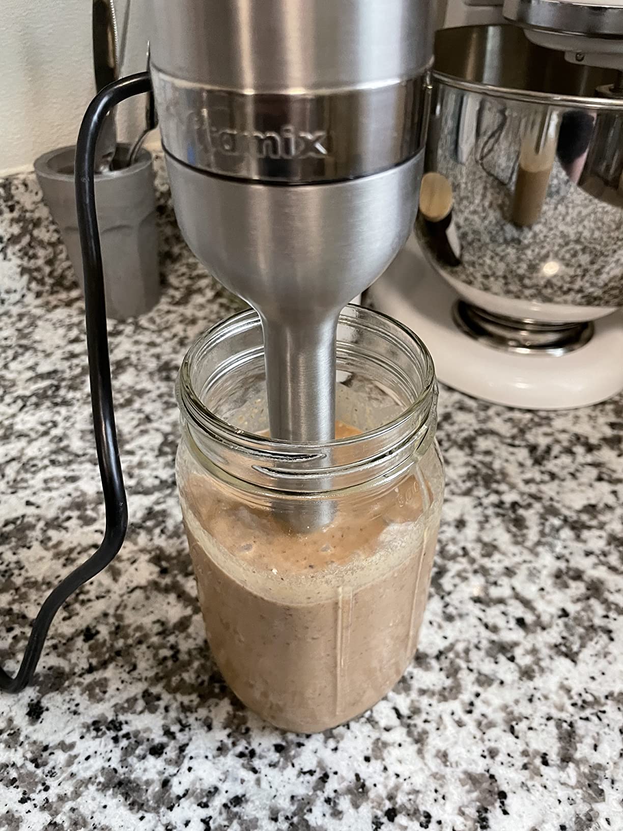 Vitamix 5-Speed Immersion Blender, Professional-Grade Hand Blender with 625-Watt Motor and Stainless-Steel Blade, Stainless Steel/Black customer photo 1