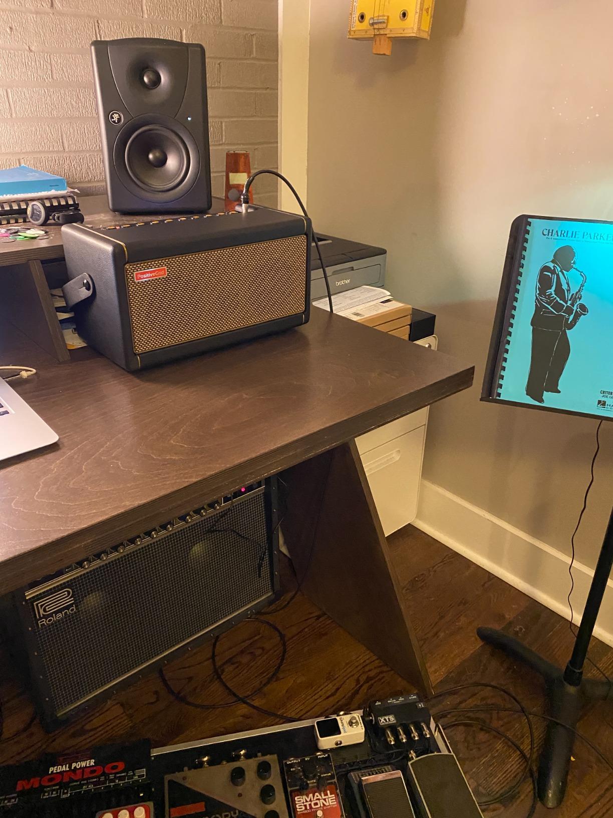 Positive Grid Spark 40-Watt Combo Practice Guitar Amplifier Electric Bass and Acoustic Guitar Amp with Spark Mobile App | 100k+ tones, Spark AI, Smart Jam, tuner & USB recording. For electric, acoustic & bass guitars. customer photo 2