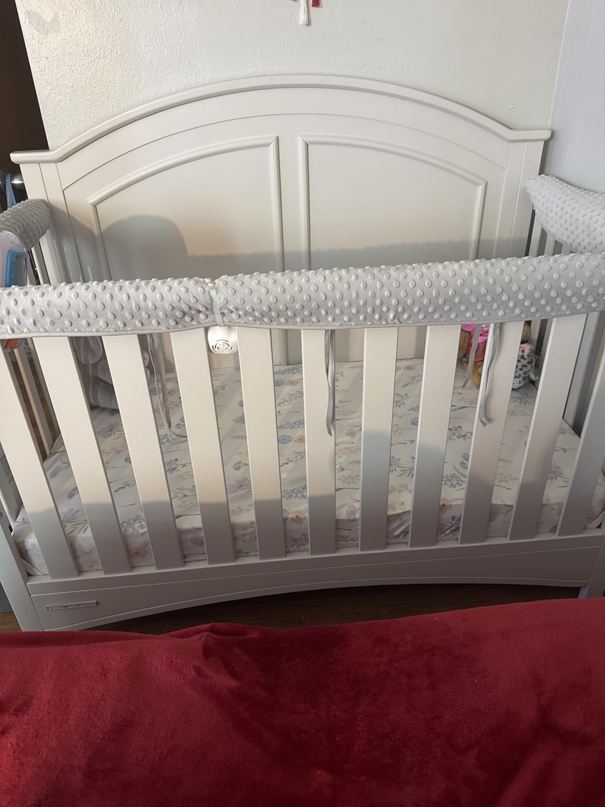 Delta Children Perry 6-in-1 Convertible Crib - Greenguard Gold Certified, Walnut Espresso customer photo 1