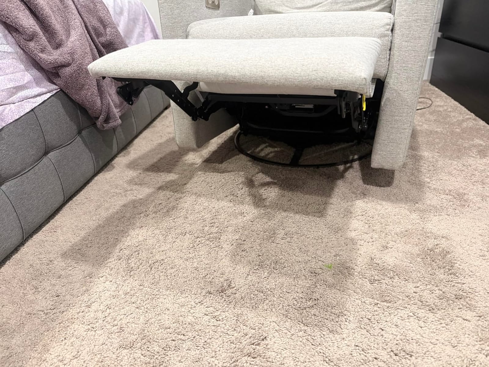 Babyletto Kiwi Electric Recliner Glider - Performance Cream Eco-Weave | GREENGUARD Gold & CertiPUR-US Certified - Water & Stain Resistant - Power Recliner Nursery Chair w/ USB Ports - 270° Swivel customer photo 1