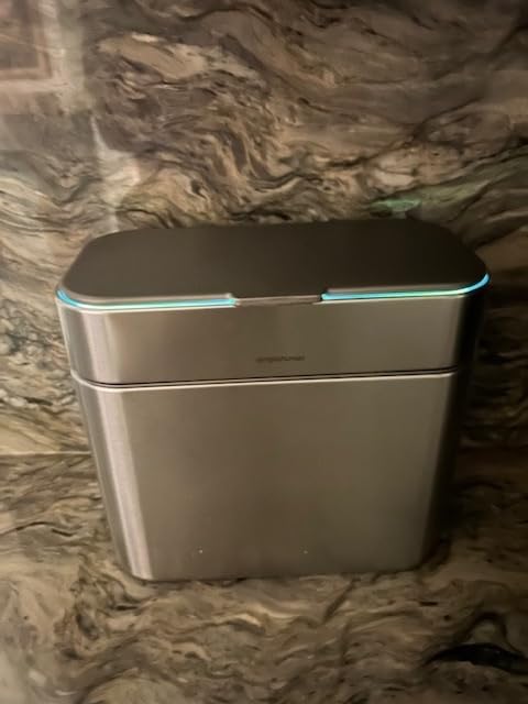 simplehuman Compost Caddy, Detachable and Countertop Bin, 4 Liter / 1.06 Gallon, Brushed Stainless Steel customer photo 1
