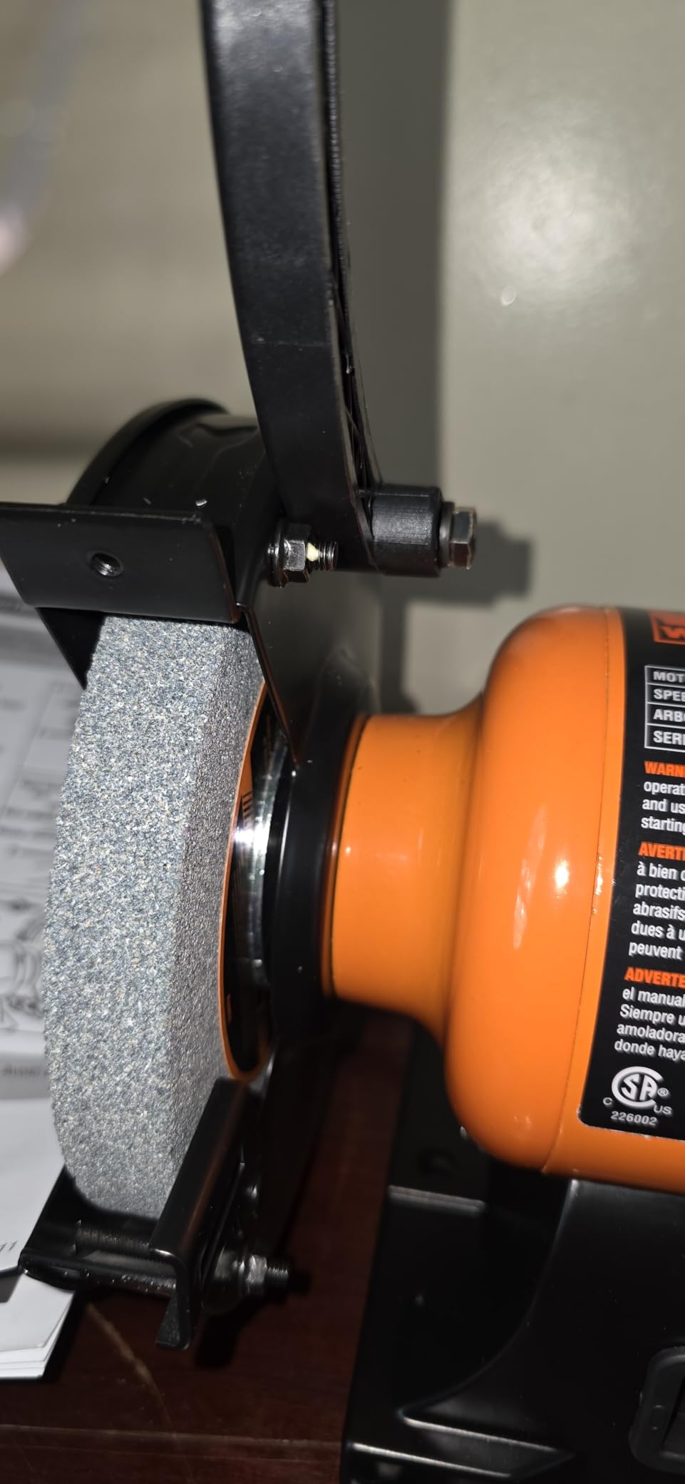 WEN BG4260 2.1-Amp 6-Inch Single Speed Bench Grinder, Orange,black customer photo 2