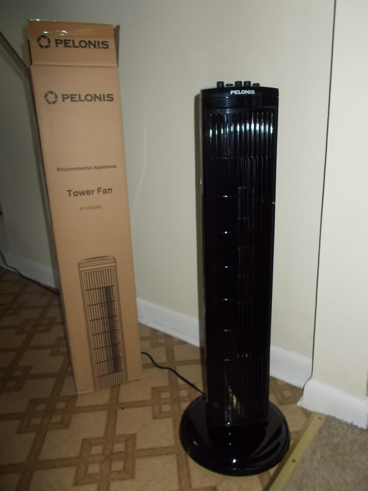 PELONIS 30-Inch 3-Speed Oscillating Tower Fan for Bedroom, Quiet 30dB customer photo 2