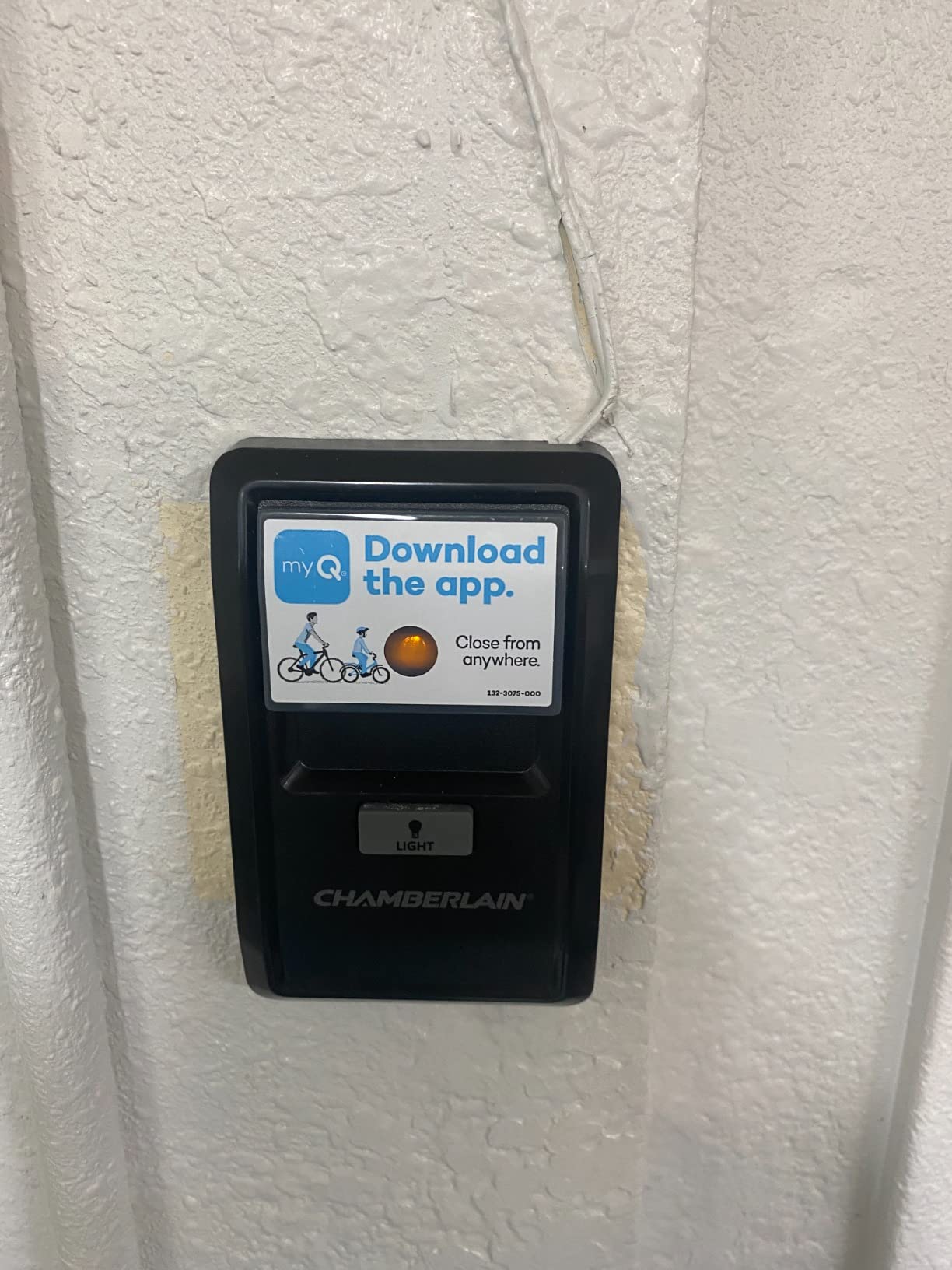 Chamberlain B4613T MYQ Smart Garage Door Opener, Ultra Quiet Belt Drive, Battery Backup, 3/4-HP Motor - Quantity 1 customer photo 1