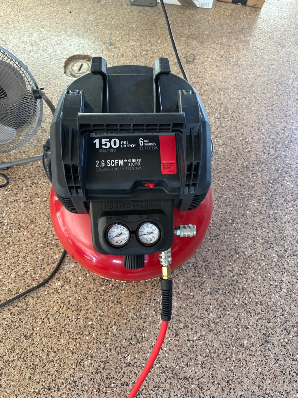 PORTER-CABLE Portable Pancake Air Compressor, 6 Gallon, 150 Max PSI | Oil-Free Maintenance-Free Pump, Wood Working, Roofing, Home, Jobsite, 2.6 CFM @ 90 PSI customer photo 2