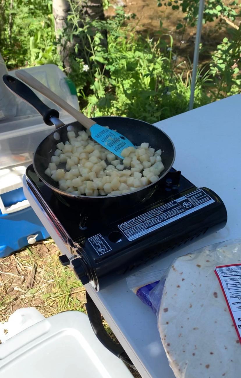 GAS ONE NEW 10,000 BTU CSA List Portable Butane Gas Stove with Carrying Case CSA Listed- Midnight customer photo 2