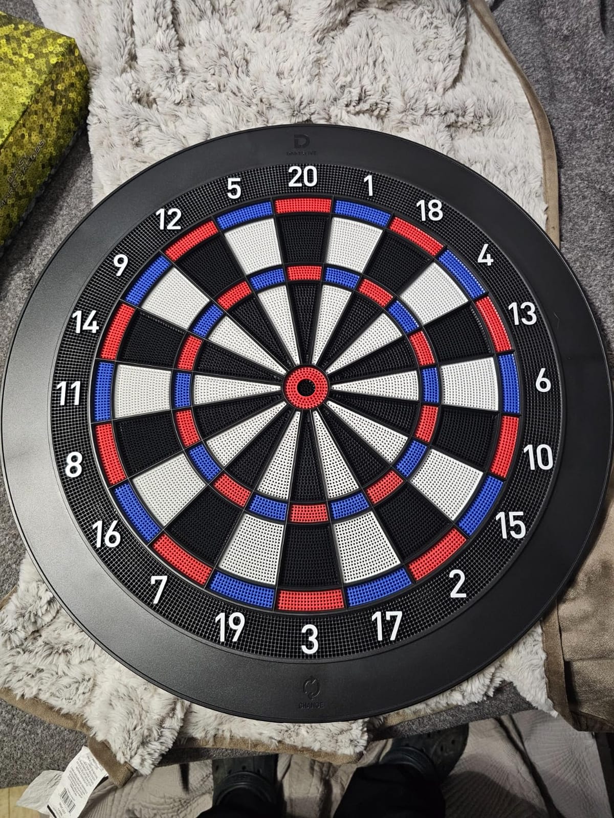 DARTSLIVE Home Electronic Dartboard, Bluetooth Compatible with Online Play, 15.5 Inch Regulation Size customer photo 2