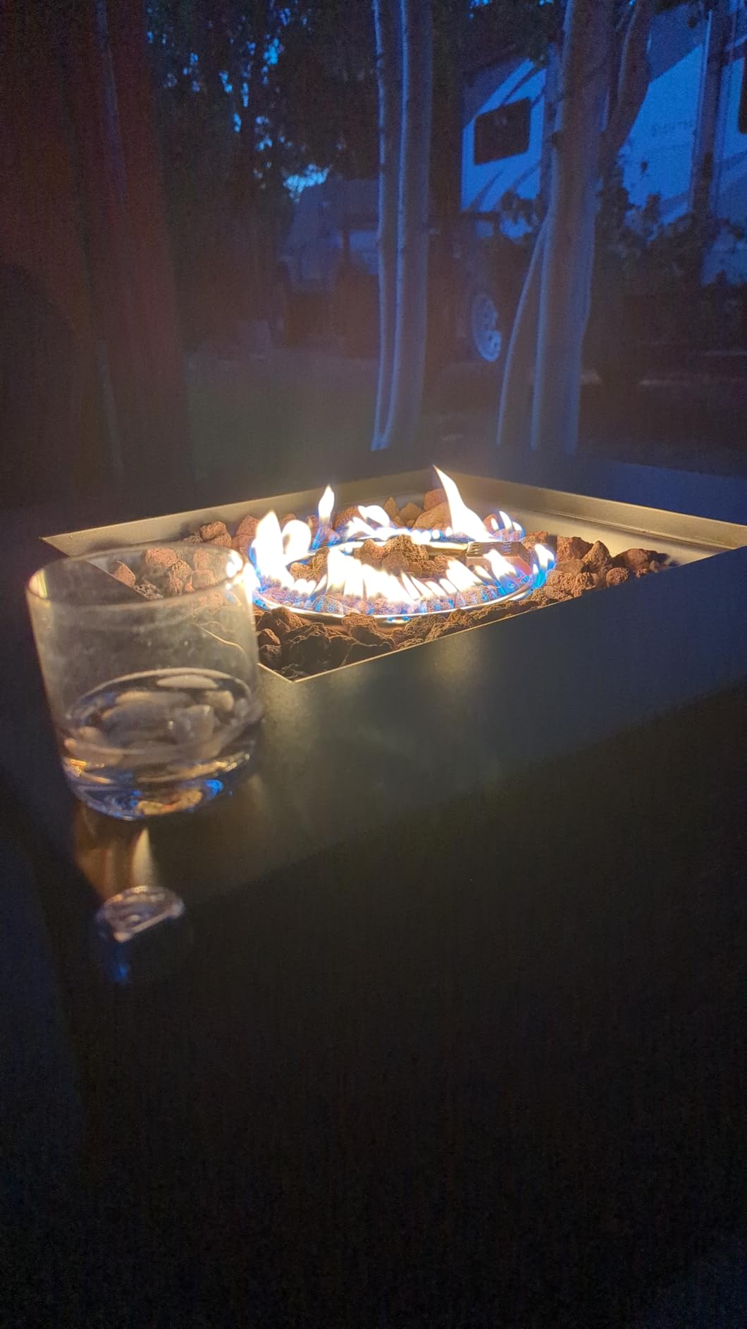 Ciays 28 Inch Propane Fire Pit CSA-Listed Outdoor Fire Pit Table, 50,000 BTU Steel Gas Fire Pits with Lid and Lava Rock, Add Warmth and Ambience to Parties On Patio Deck Garden, Black customer photo 1