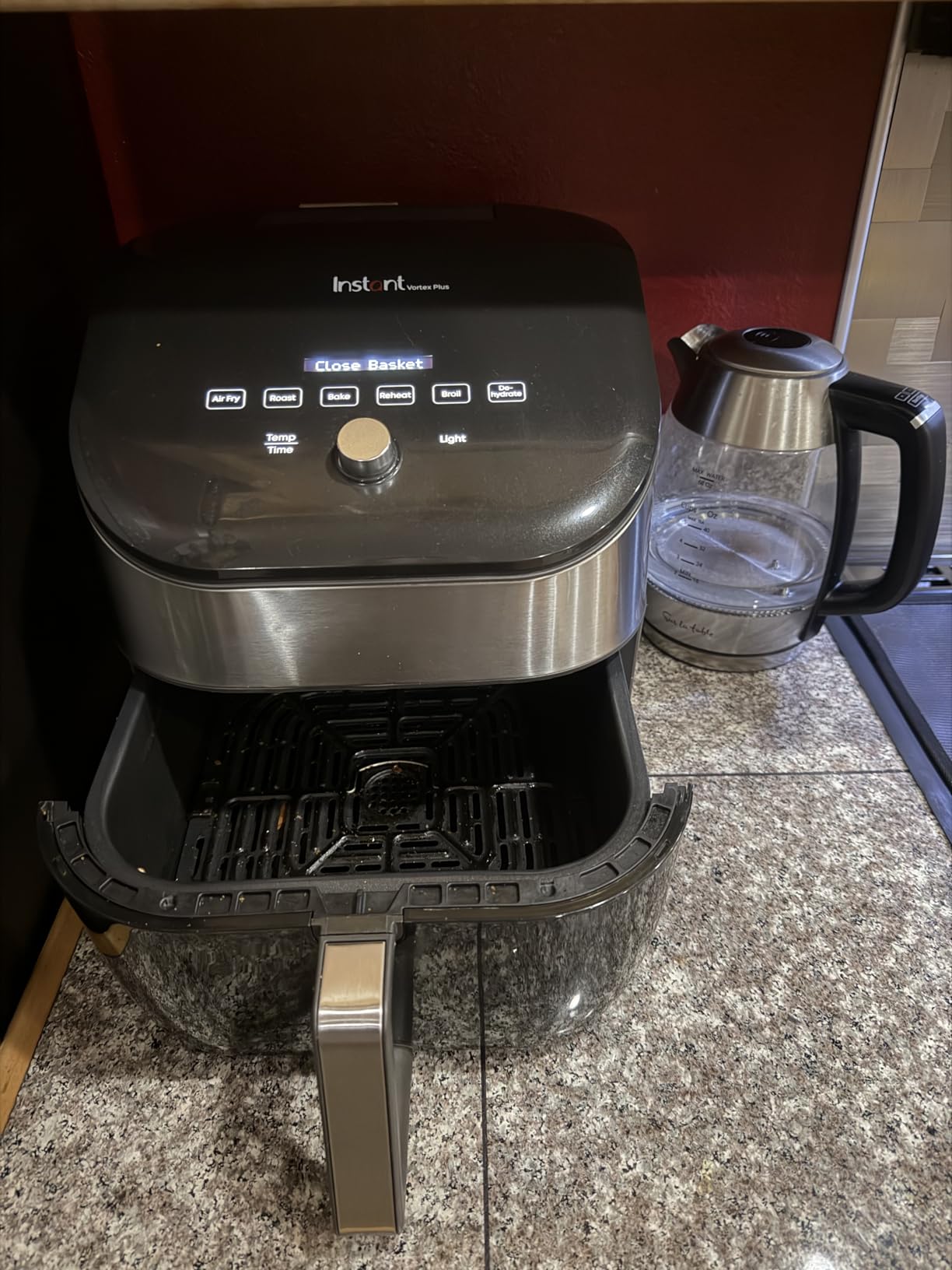 Instant Pot Vortex Plus XL 8QT ClearCook Air Fryer, Clear Windows, Custom Programming, 8-in-1 Functions that Crisps, Broils, Roasts, Dehydrates, Bakes, Reheats, from the Makers of Instant Pot, Black customer photo 1