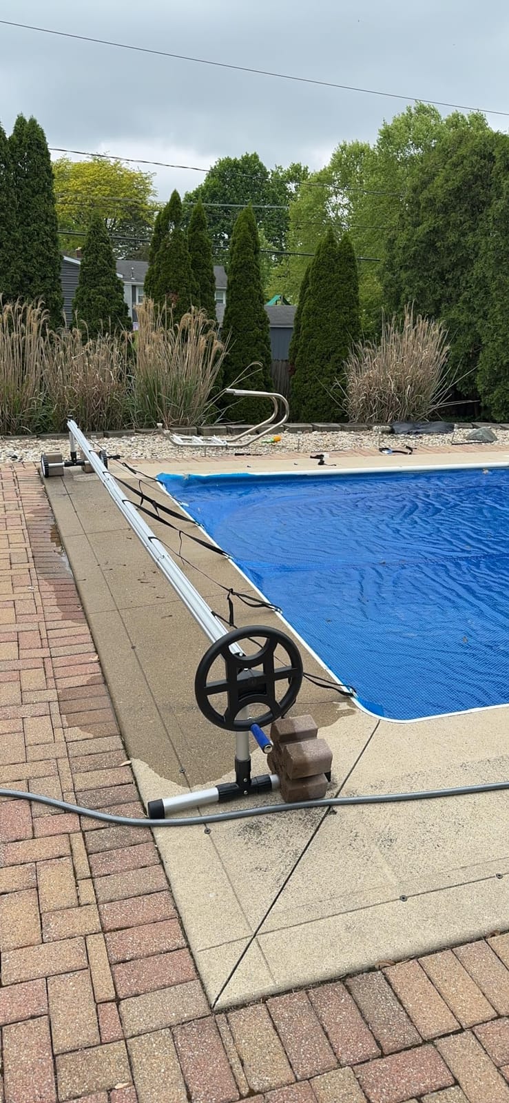 18FT Pool Cover Reel Set for Inground Pools, Fits 6-18 ft Wide Pool | Adjustable In-Ground, Easy-Crank Handle, Rust-Resistant Tube, Fits 6-18 ft Wide Pools, Aluminum customer photo 2