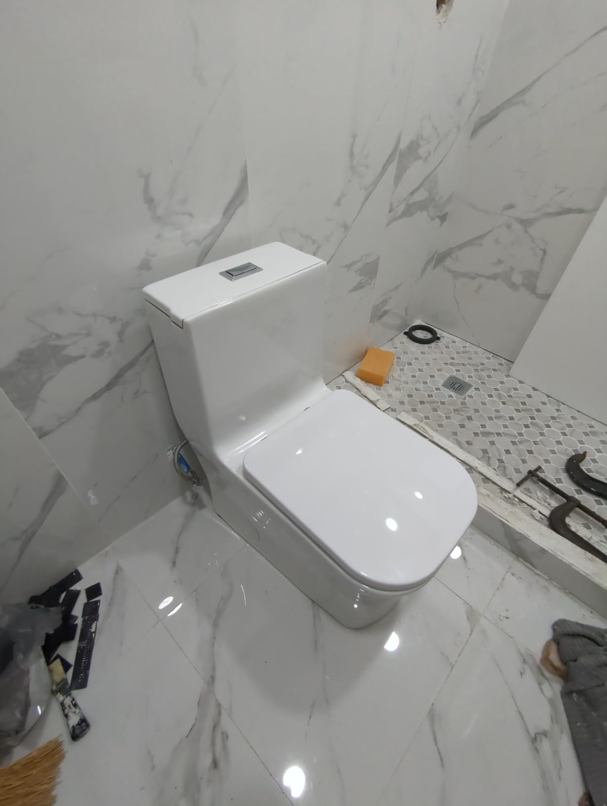 SM-1T278, Concorde One Piece Square Toilet Dual Flush 1.1/1.6 gpf with 10