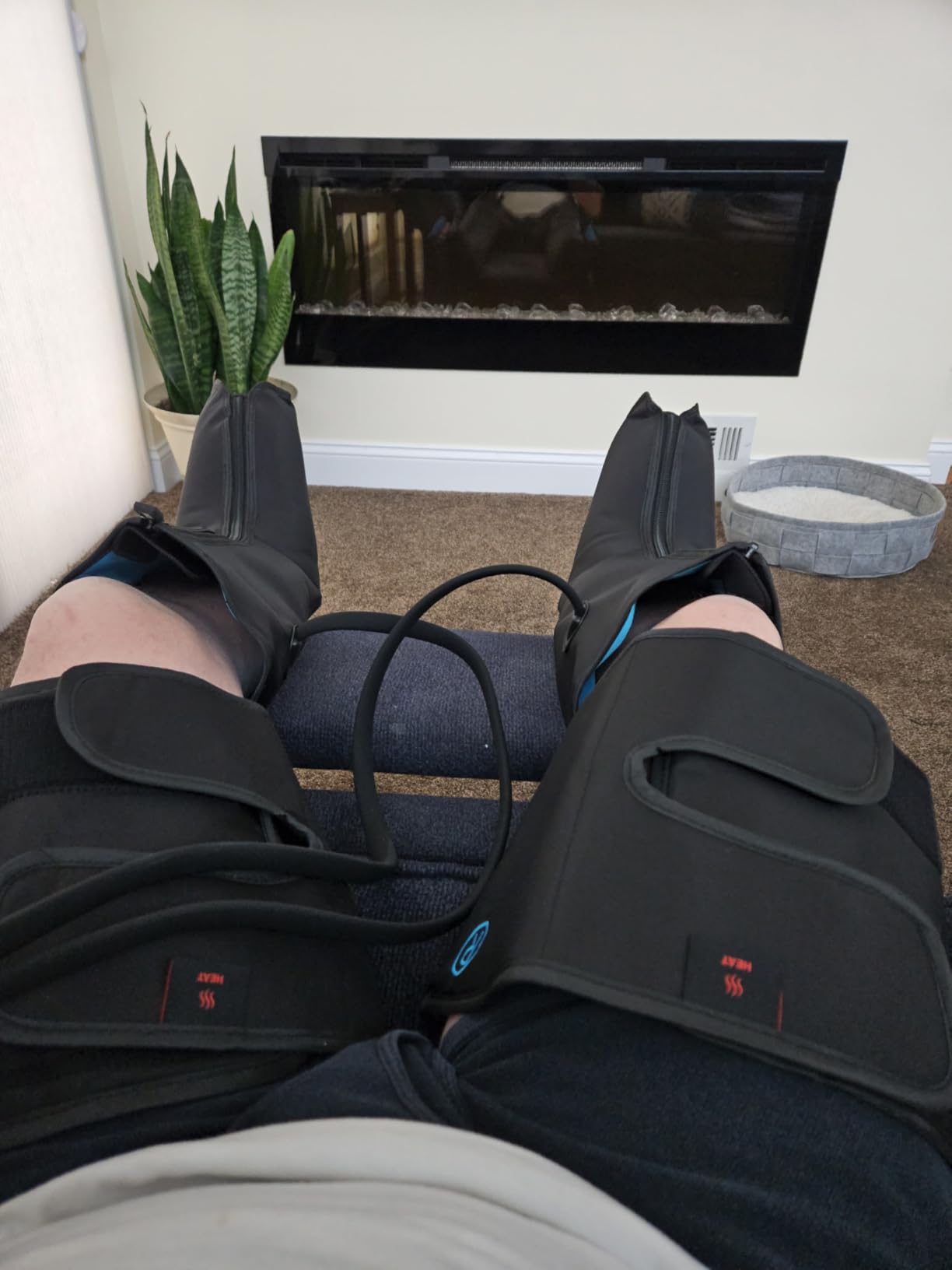 FIT KING Leg Compression Massager with Heat for Circulation and Pain Relief | FSA-HSA, Full Leg & Foot Massage for Swelling Edema RLS, Pressure Sensor, LCD Display, 3 Modes & Levels customer photo 2