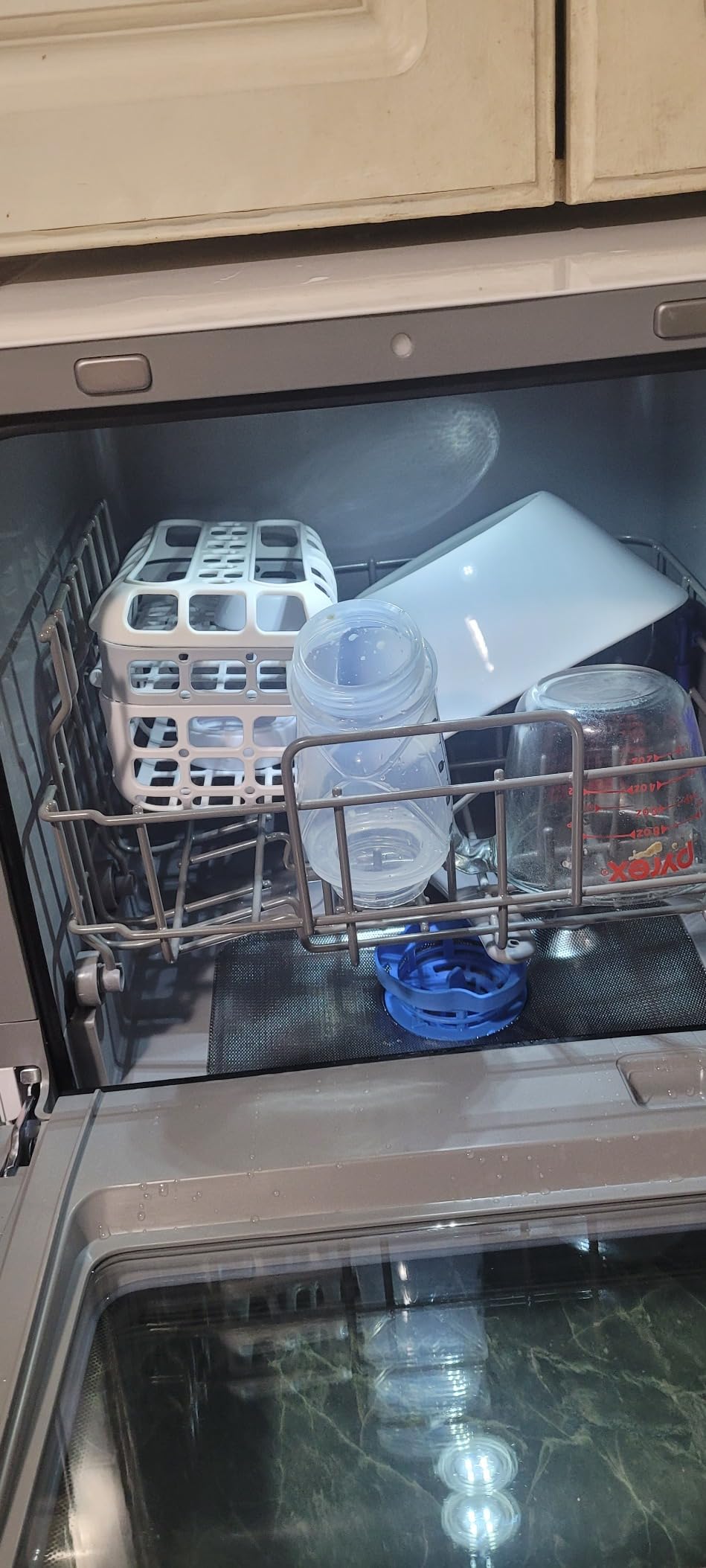 COMFEE' Portable Mini Dishwasher Countertop with 1.32Gal Built-in Water Tank for Apartments & RVs, No Hookup Needed, 6 Programs, 360° Dual Spray, 162℉ High-Temp & Air-Dry Function customer photo 1
