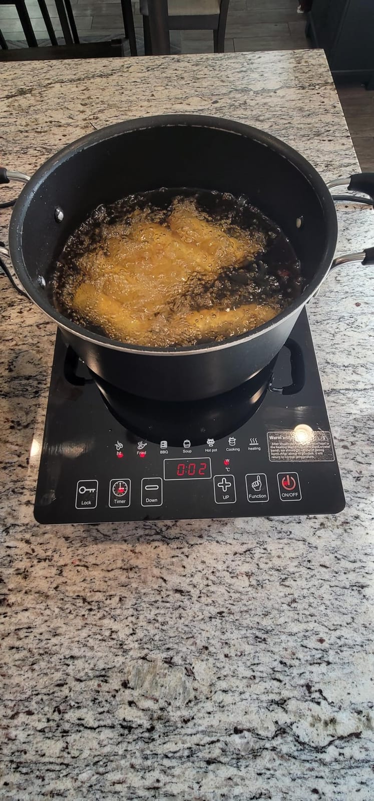Electric Cooktop Portable Stove 1800W, Single Burner Hot Plate, LED Touch customer photo 1