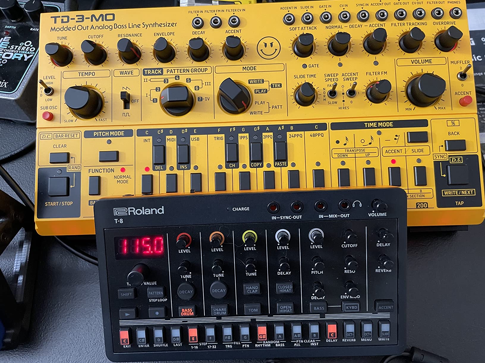 Roland AIRA Compact T-8 BEAT MACHINE | Ultra-Portable Rhythm and Bass Machine with Genuine Roland Sounds | TR-REC Drum Sequencer | Six Rhythm Tracks | Built-in Effects | USB and MIDI Connectivity customer photo 2