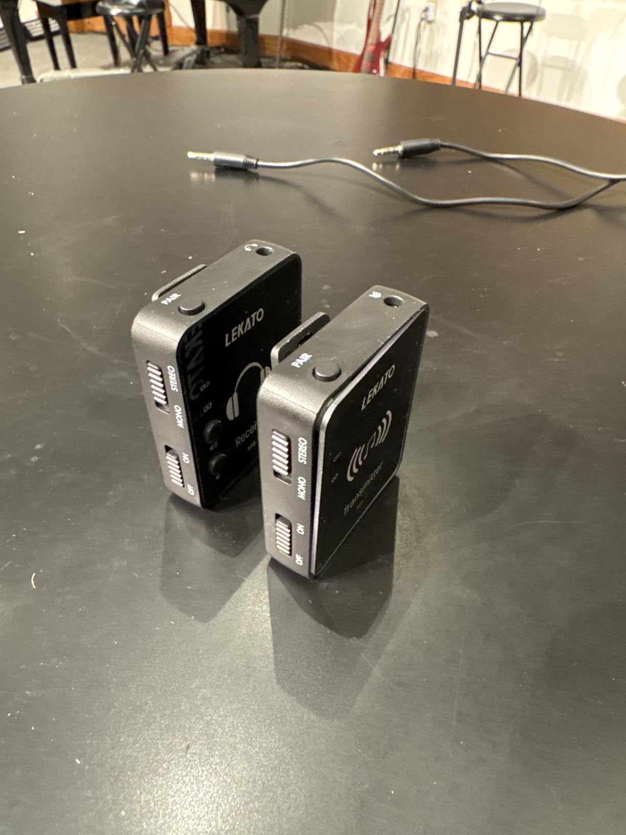 LEKATO Wireless in Ear Monitor System 2.4GHz, Stereo in-Ear Monitoring with Transmitter Receiver Clip-On, One to Many, Auto-Pairing, Wireless IEM for Band Rehearsal, Studio, Church, Small Gigs (MS-1) customer photo 1