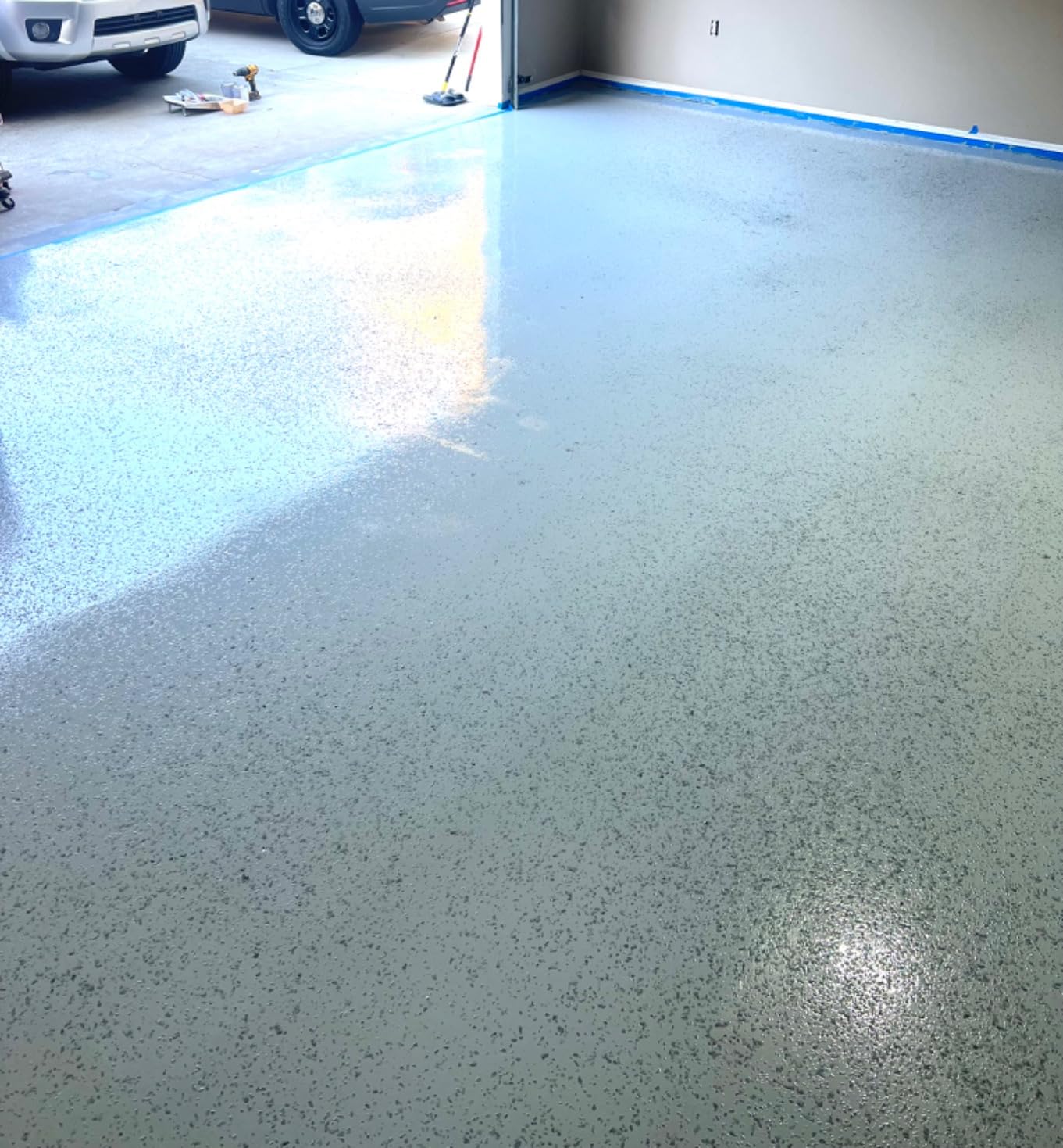 ArmorPoxy 100% Solids Garage Epoxy Floor Kit, Designer Gray, 300 Sq Ft 17pc | 2 Part Industrial-Grade Coating, UltraGlaze Topcoat, DIY Non-Slip Hot Tire Resistant Flake System customer photo 2