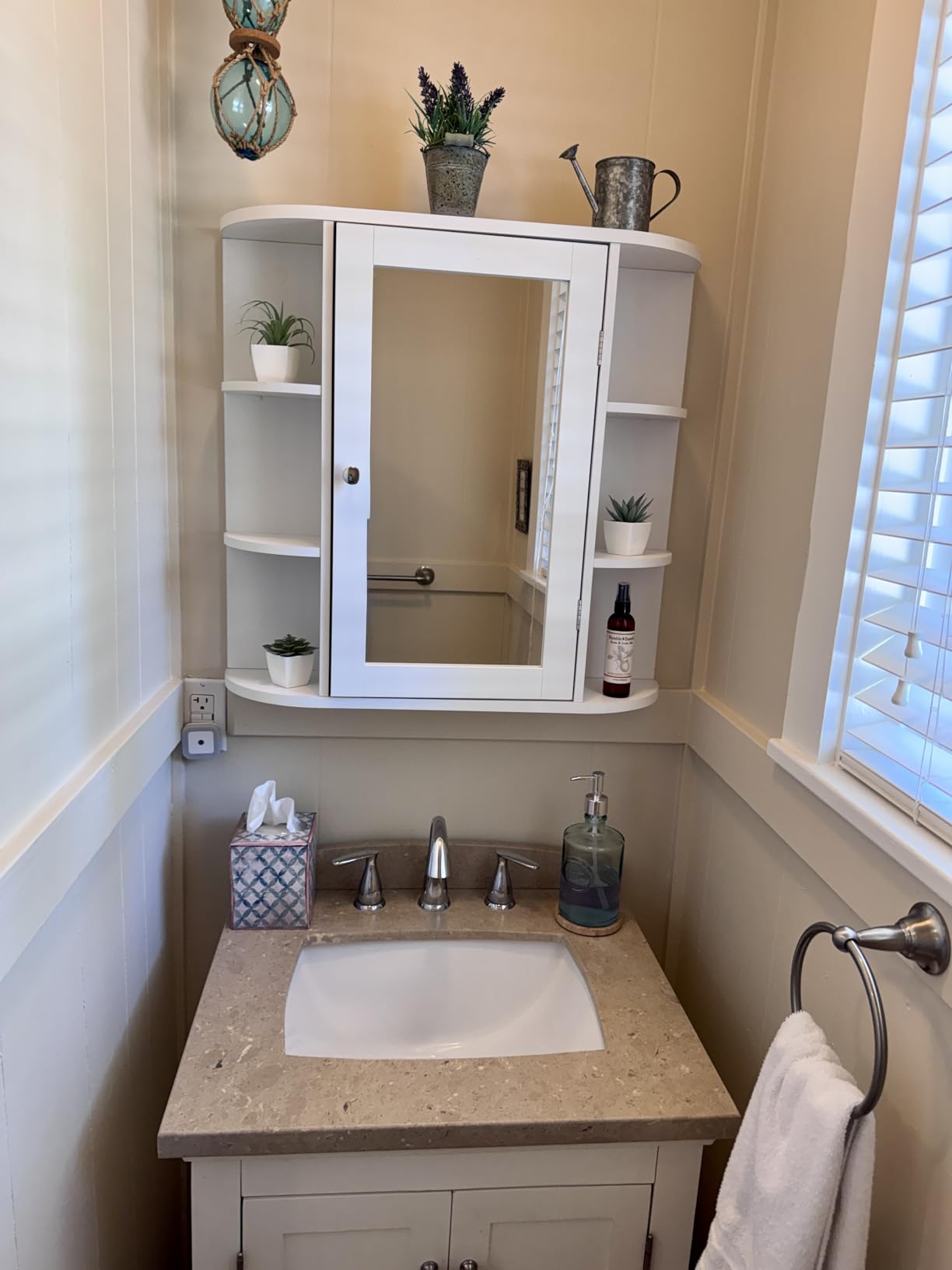 Iwell Bathroom Medicine Cabinet with Mirror, Bathroom Wall Cabinet with 2 Adjustable Shelves & 6 Open Shelves, Medicine Cabinet Organizer, Bathroom Cabinet Wall Mounted, White customer photo 1