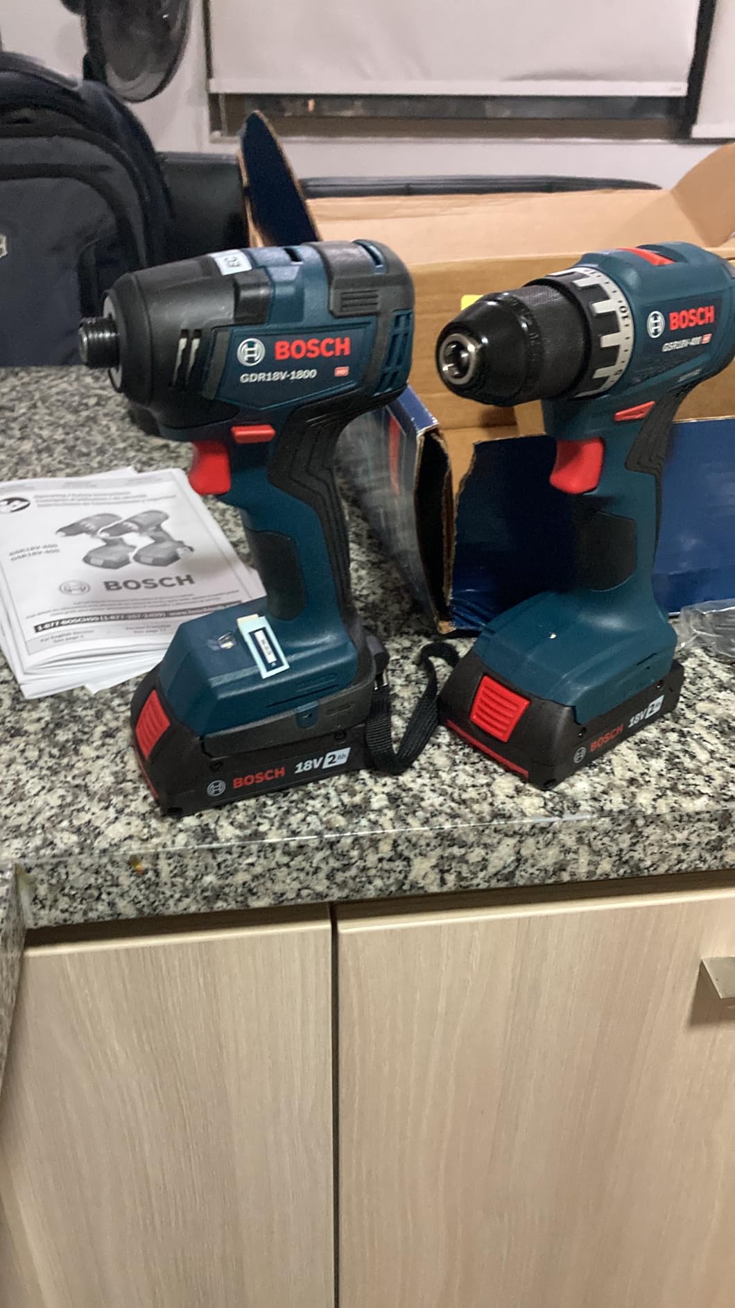BOSCH GXL18V-27B22 18V Brushless Compact 1/2 In. Cordless Drill Driver and 1/4 In. Hex Impact Driver Combo Kit customer photo 1