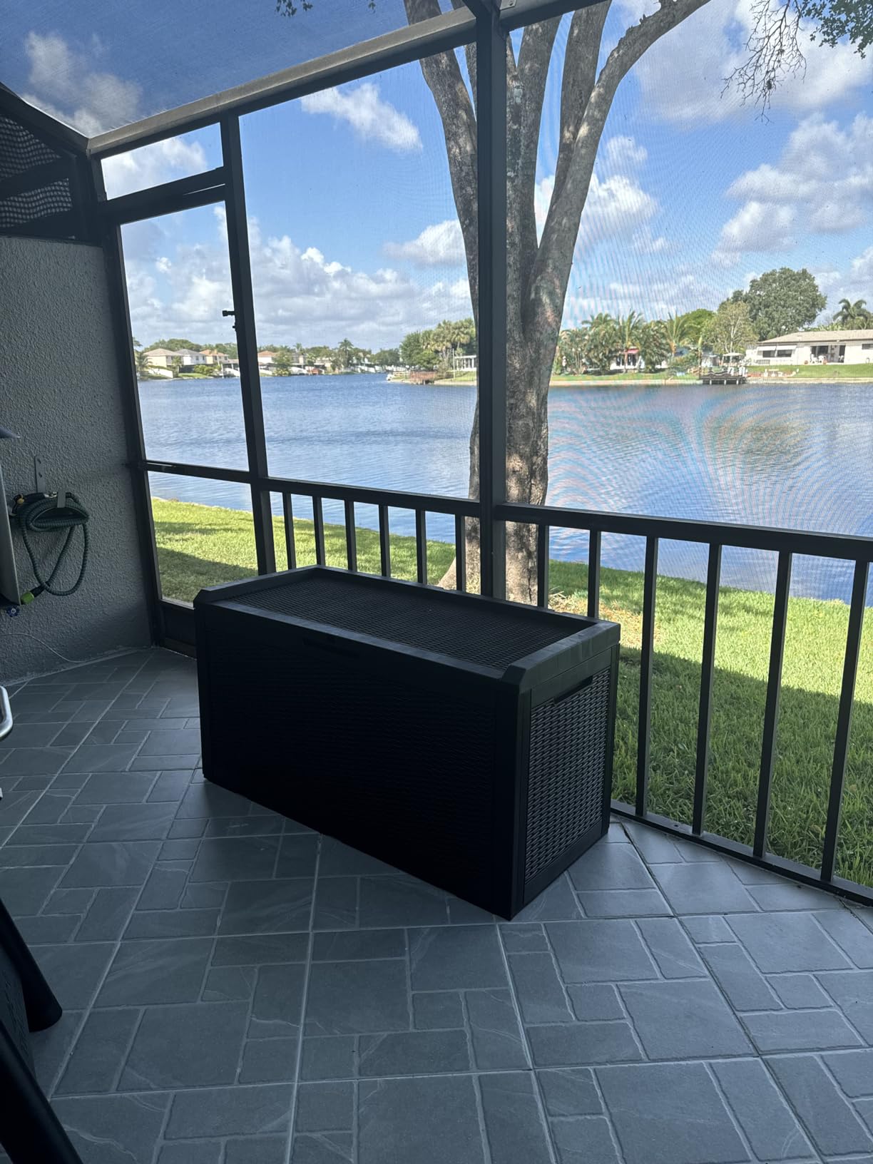 Devoko 100 Gallon Resin Waterproof Outdoor Storage Box with Cushion | Large Resin Deck Box Indoor Lockable Storage Container for Patio Furniture Garden Pool Cushions customer photo 1