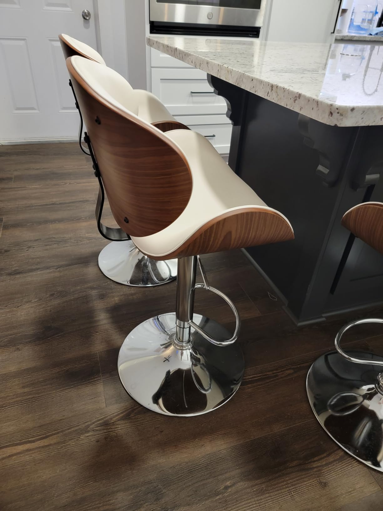 YaFiti Swivel Bar Stools Set of 2, Bar Stools for Kitchen Counter, Black | Modern PU Leather Upholstered Bar Chair with Back and Footrest, for Bar, Kitchen, Dining Room customer photo 2