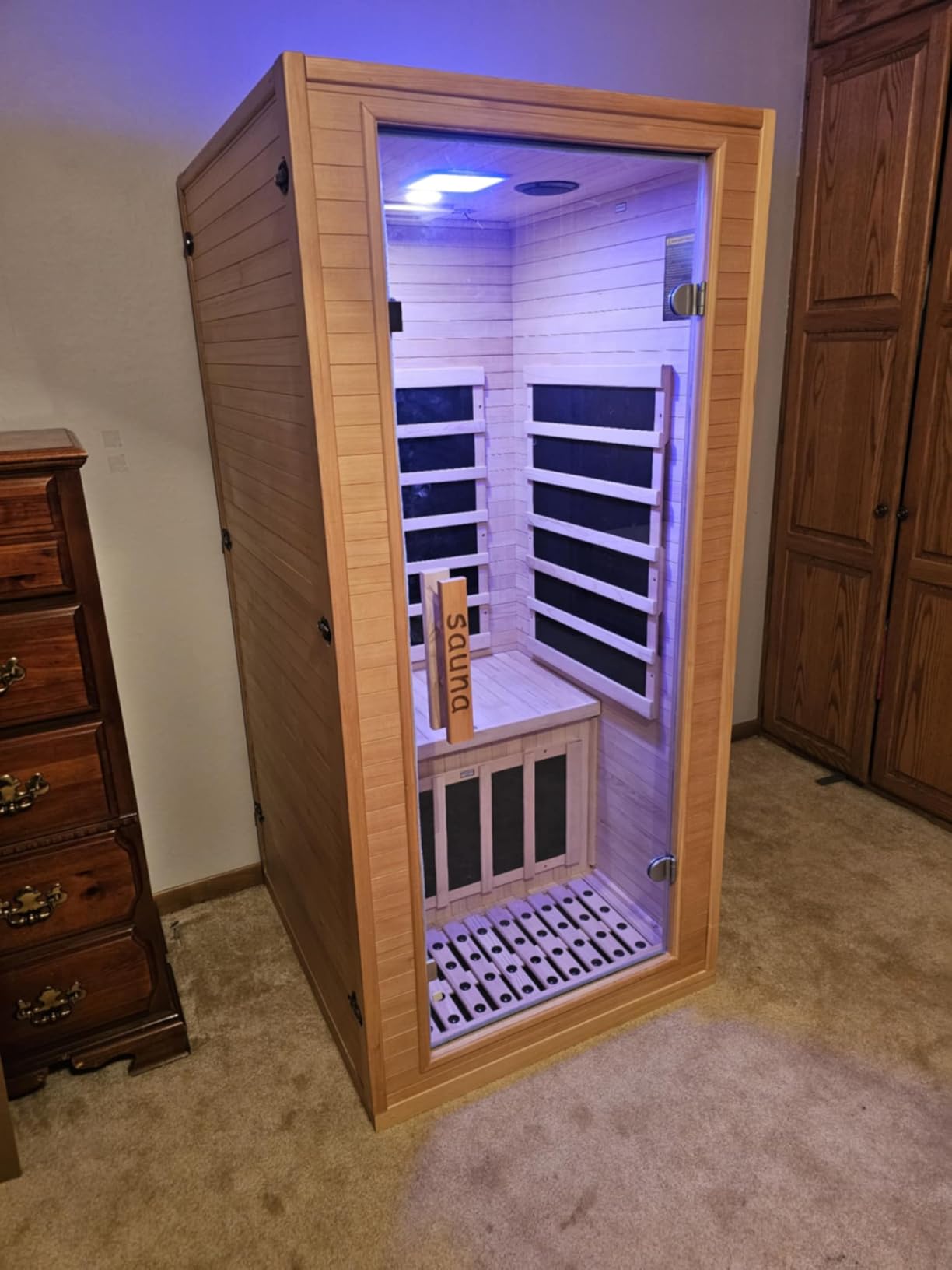 Homsido Infrared Home Sauna Room 1 Person Hemlock Wooden Indoor Dry Sauna, Low EMF 1200W/110V Heaters Panels, LCD Control Panel, 10 Minutes Pre-Warm up, Time and Temp Pre-Set, 1-Year Aftersale customer photo 2