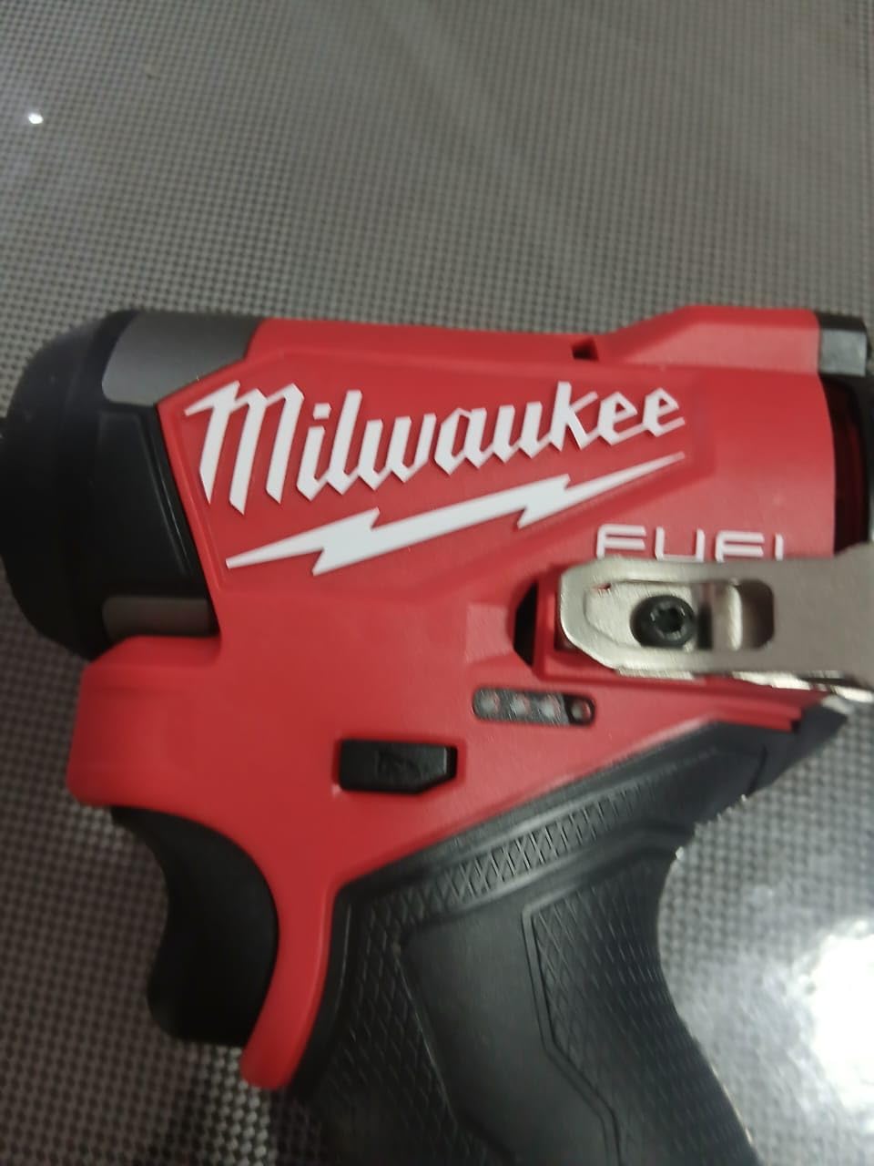 Milwaukee Electric - M12 Fuel 1/4 HEX Impact Driver KIT customer photo 1