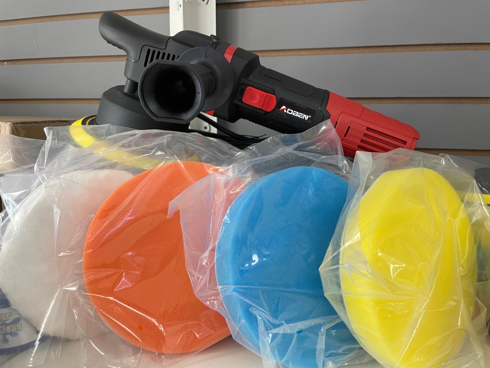AOBEN Car Buffer Polisher, 6 inch Dual Action Polisher, Random Buffer Polisher kit with 6 Variable Speed 1000-4500rpm, Detachable Handle, 4 Buffing Pads for Car Detailing Polishing and Waxing customer photo 1