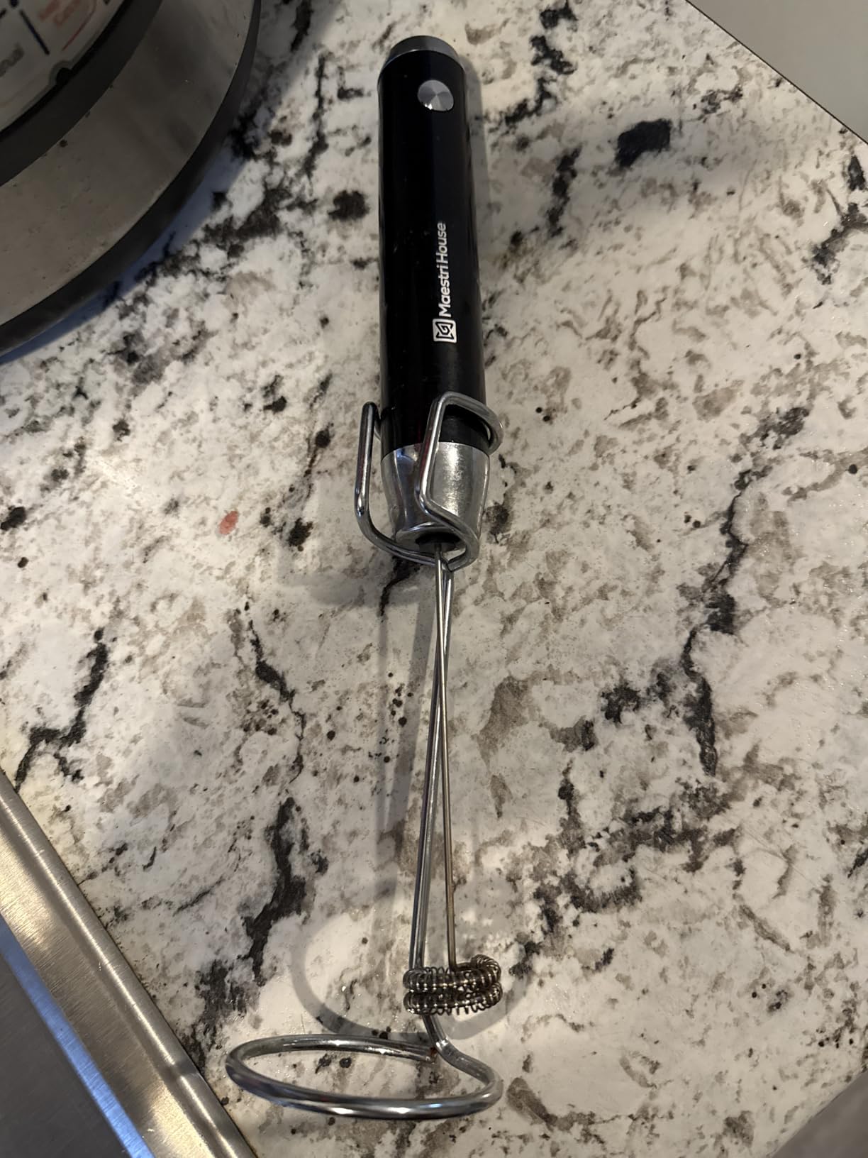 Maestri House LunaFro Rechargeable Milk Frother, Stand & 2 Detachable Whisks | 8000RPM Turbo Motor, 1200mAh lithium battery, Handheld Milk Frother for Lattes, Cappuccino, Matcha & Powdered Supplements customer photo 2